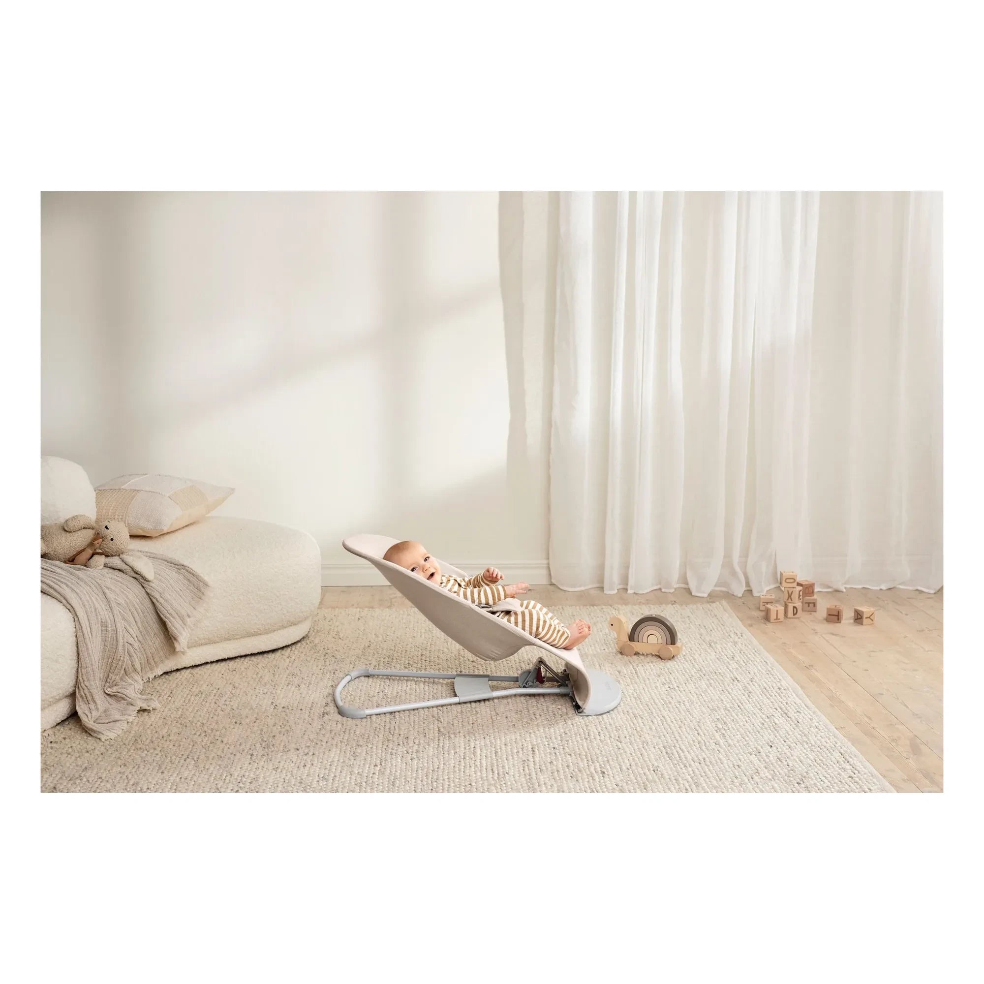 BabyBjörn - Bliss lounger in variegated woven jersey | Beige