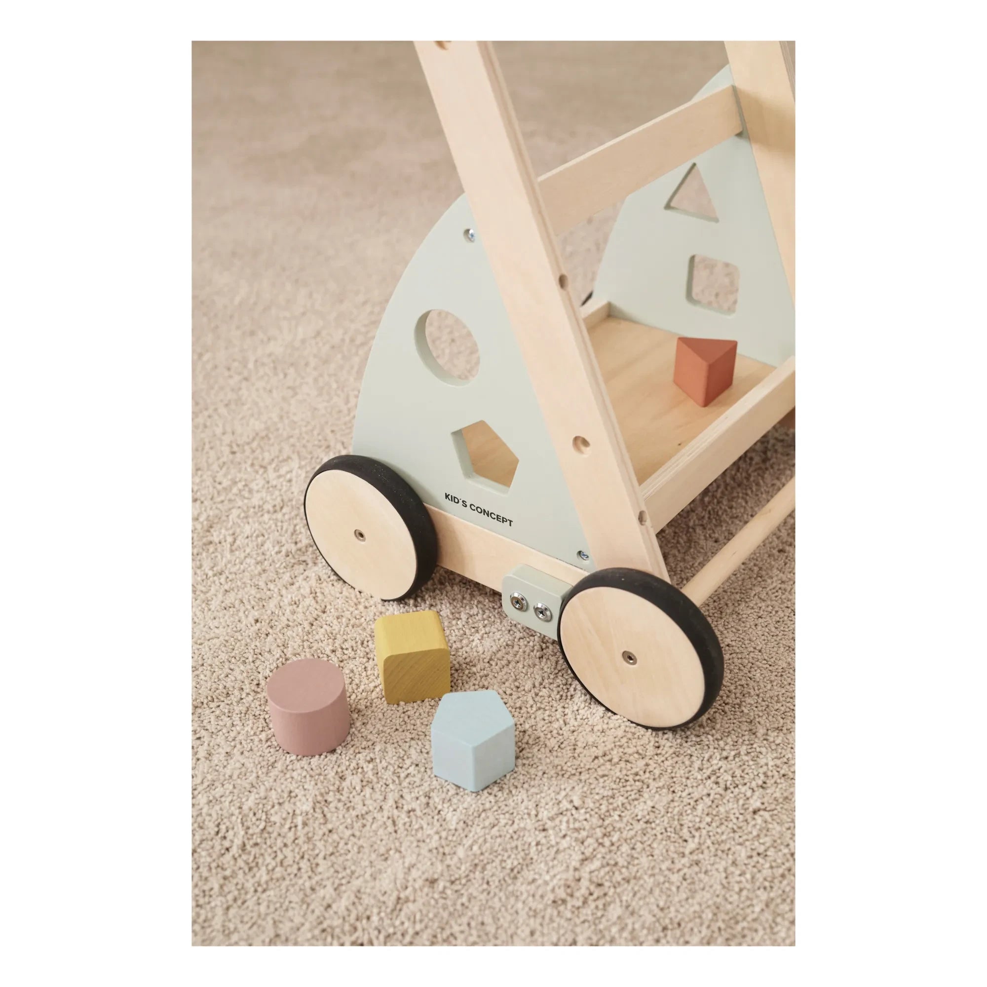 Kid's Concept - Play Car