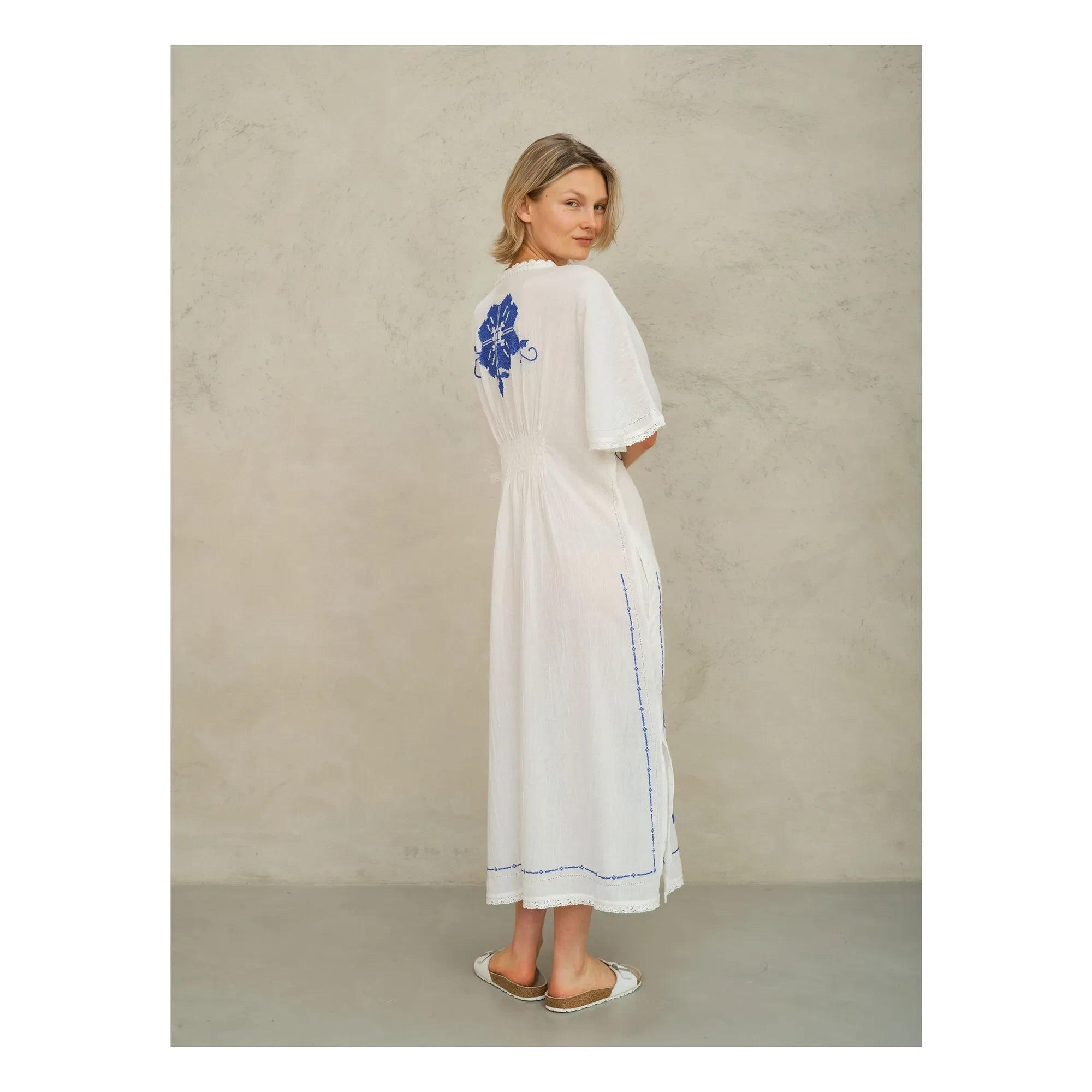 M.A.B.E. - Laney Embroidered Dress | Blue