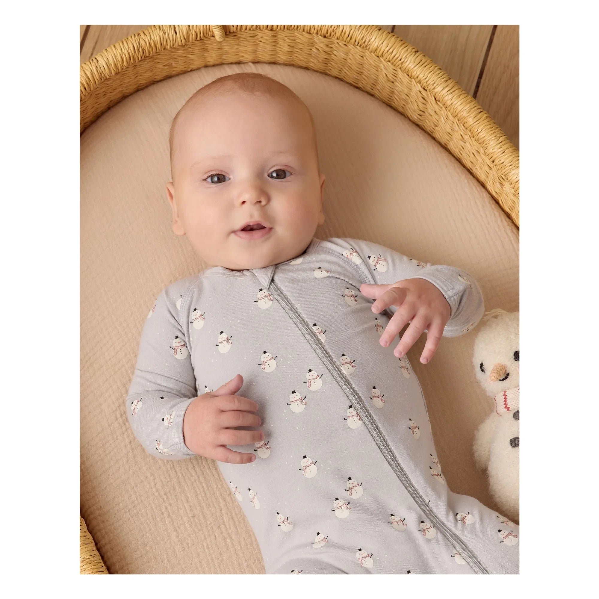 Quincy Mae - Snowman Patterned Footed Romper | Gray