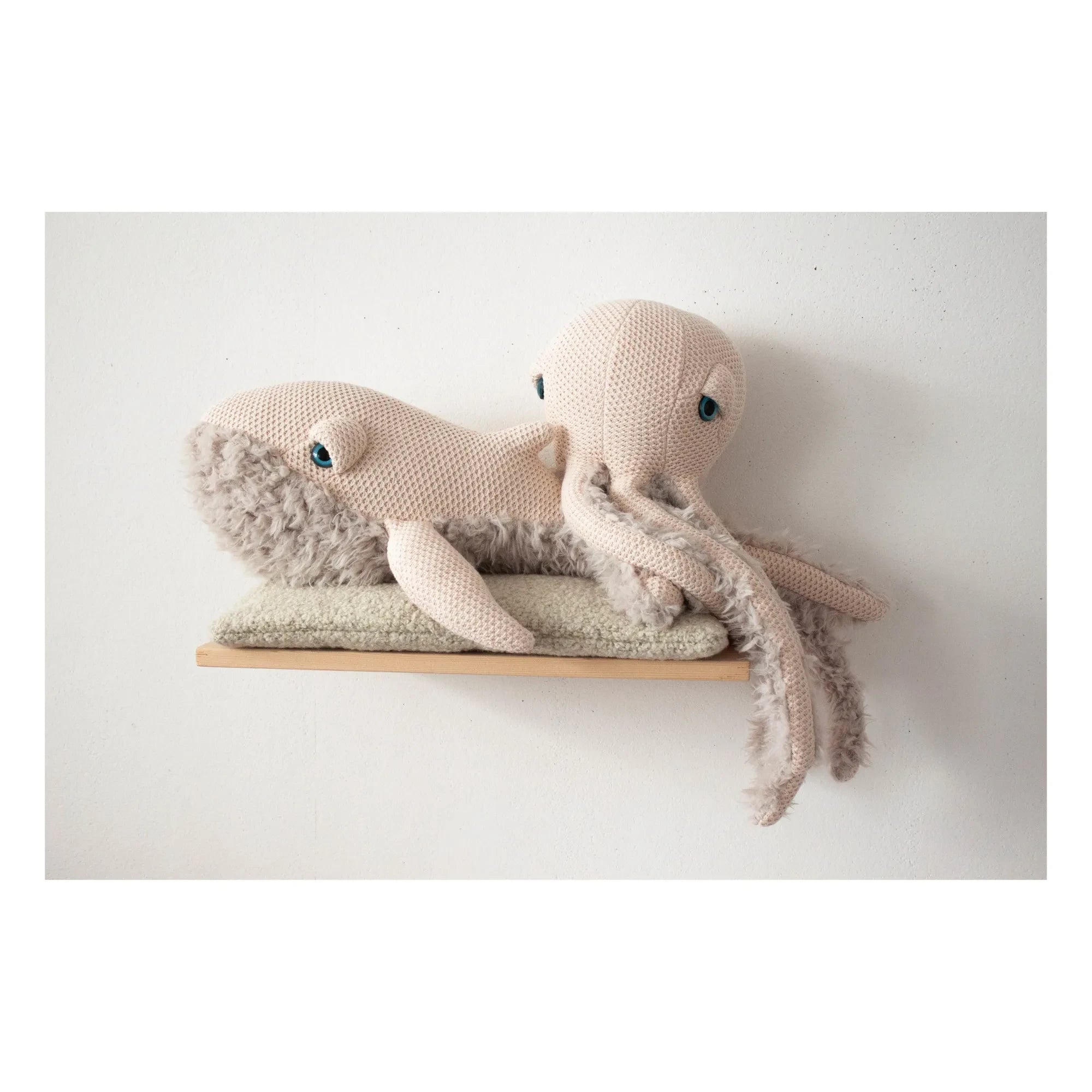 Bigstuffed - Mama Giant Squid Soft Toy - BigStuffed x Smallable | Nude