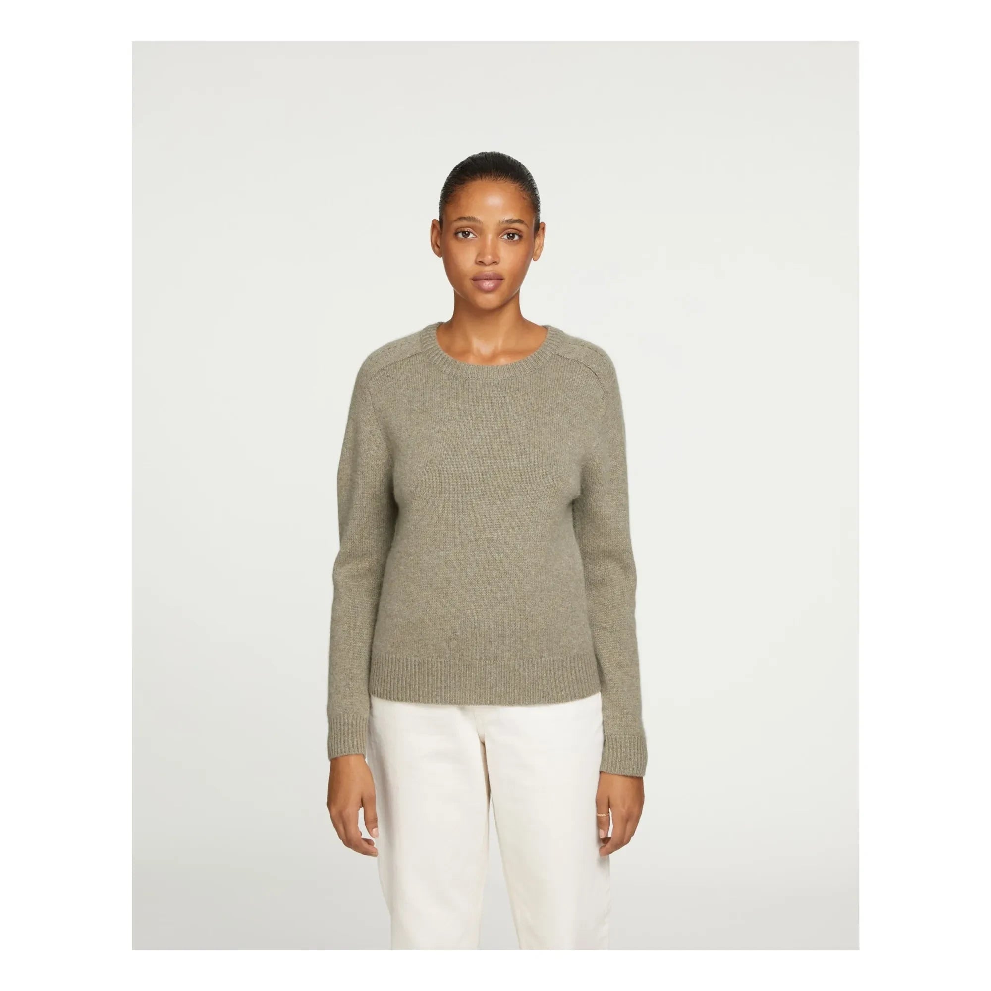 Kujten - Nanami Cashmere Sweater | Spotted Khaki