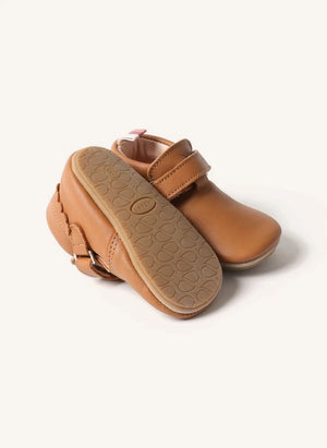 Lazare - Suzanne Feston Terlik | Camel