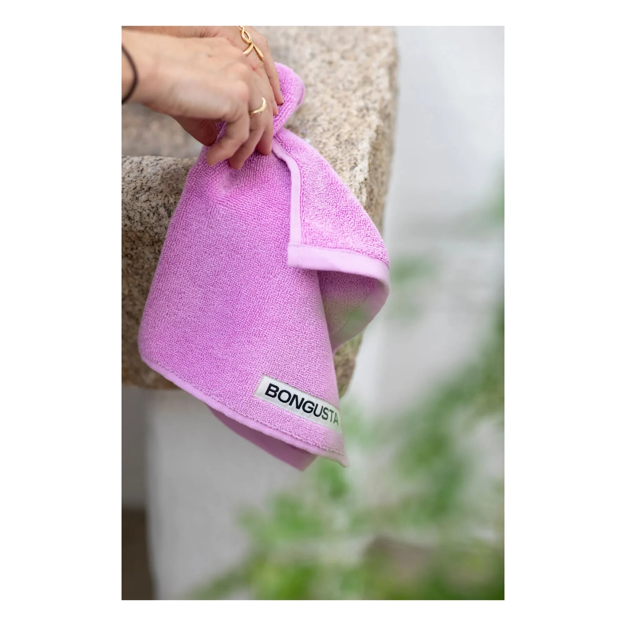 Bongusta - Guest towel | Fuchsia