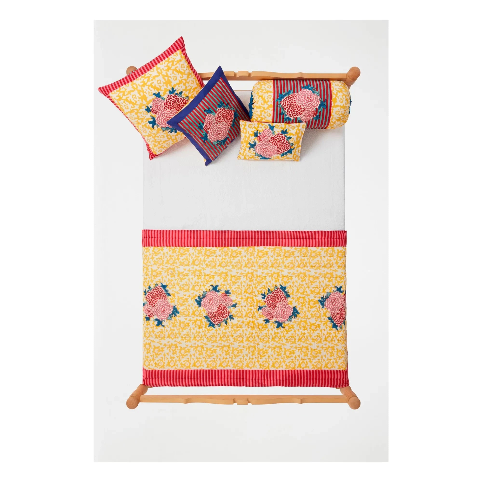 Lisa Corti - Arabesque Corolla Pillowcase | Yellow