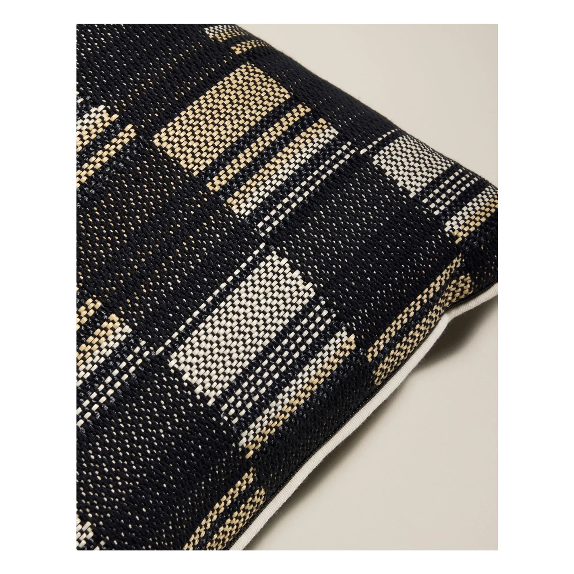 Maison Sarah Lavoine - Damier Pillow | Black