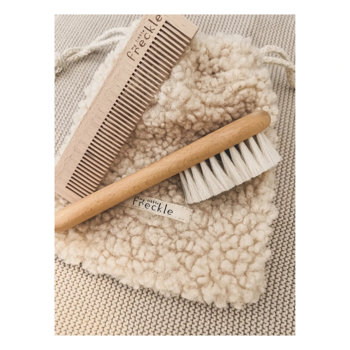 My Little Freckle - Hair Brush + Comb + Sherpa Pouch Set | Beige