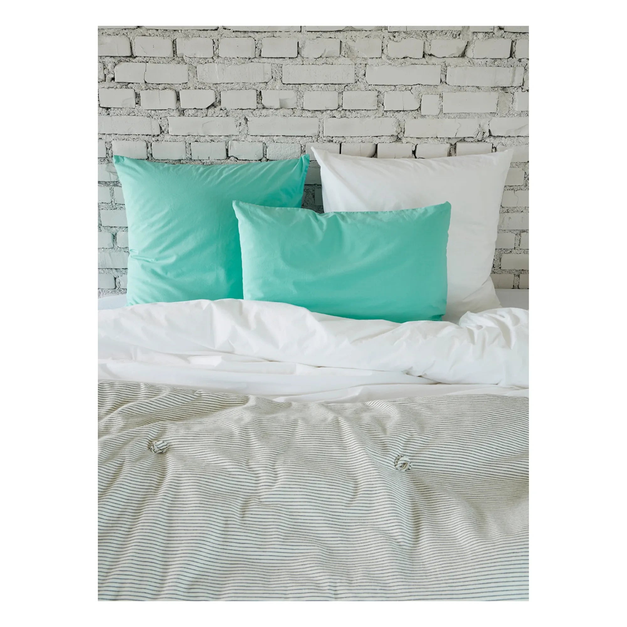 La cerise sur le gâteau - Celeste Pillow Cover | Turquoise