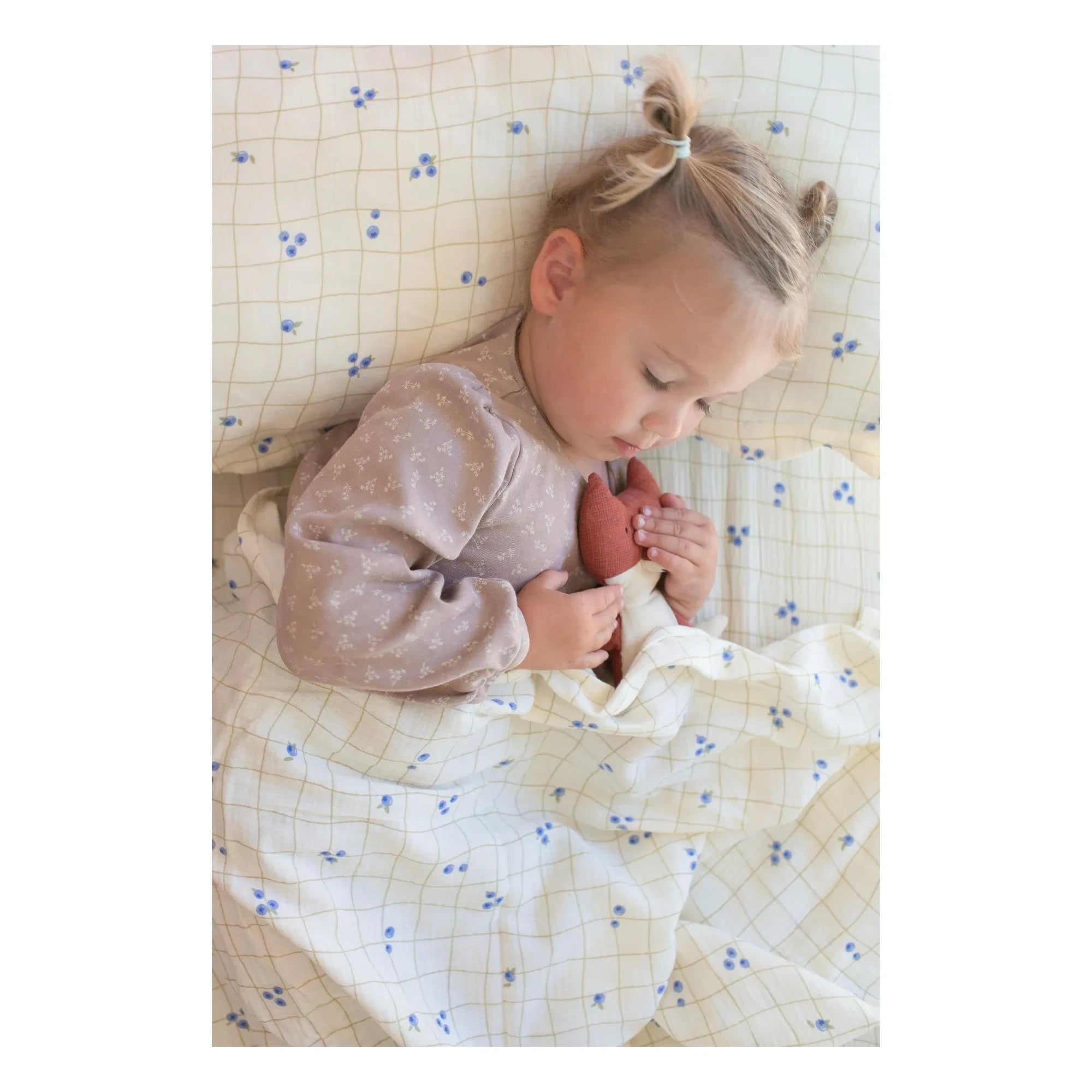 Soft Spot - Organic cotton swaddle with blueberry print