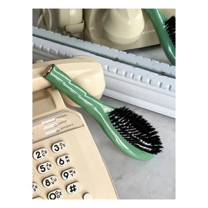 La Bonne Brosse - N°01 The Universal Petite Brush - Care and Shine | Almond green