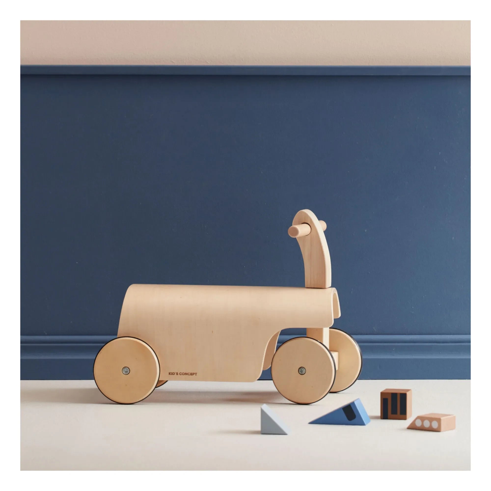 Kid's Concept - Aiden Toy Car