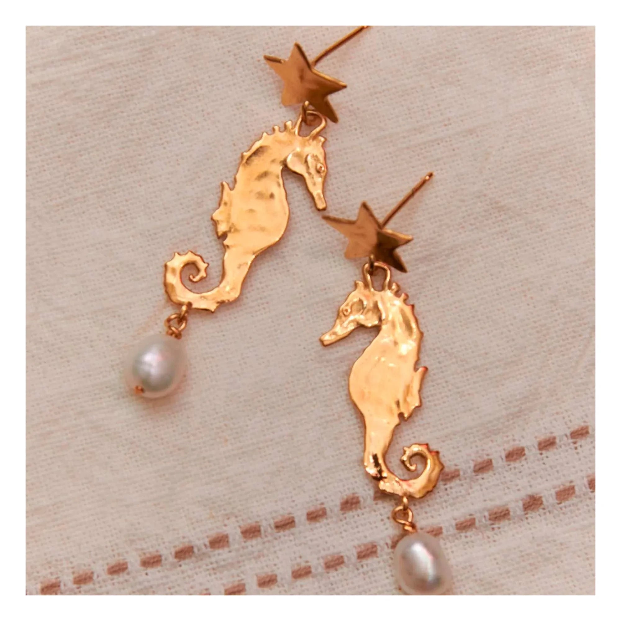 Alhaja - Cavaletto Earrings | Gold