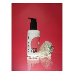 Cut By Fred - Vegan Bukle Kremi Durulanmayan Saç Kremi - 150 ml