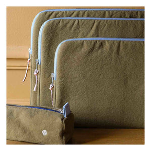 La cerise sur le gâteau - Iona Organic Cotton Laptop Bag | Gold