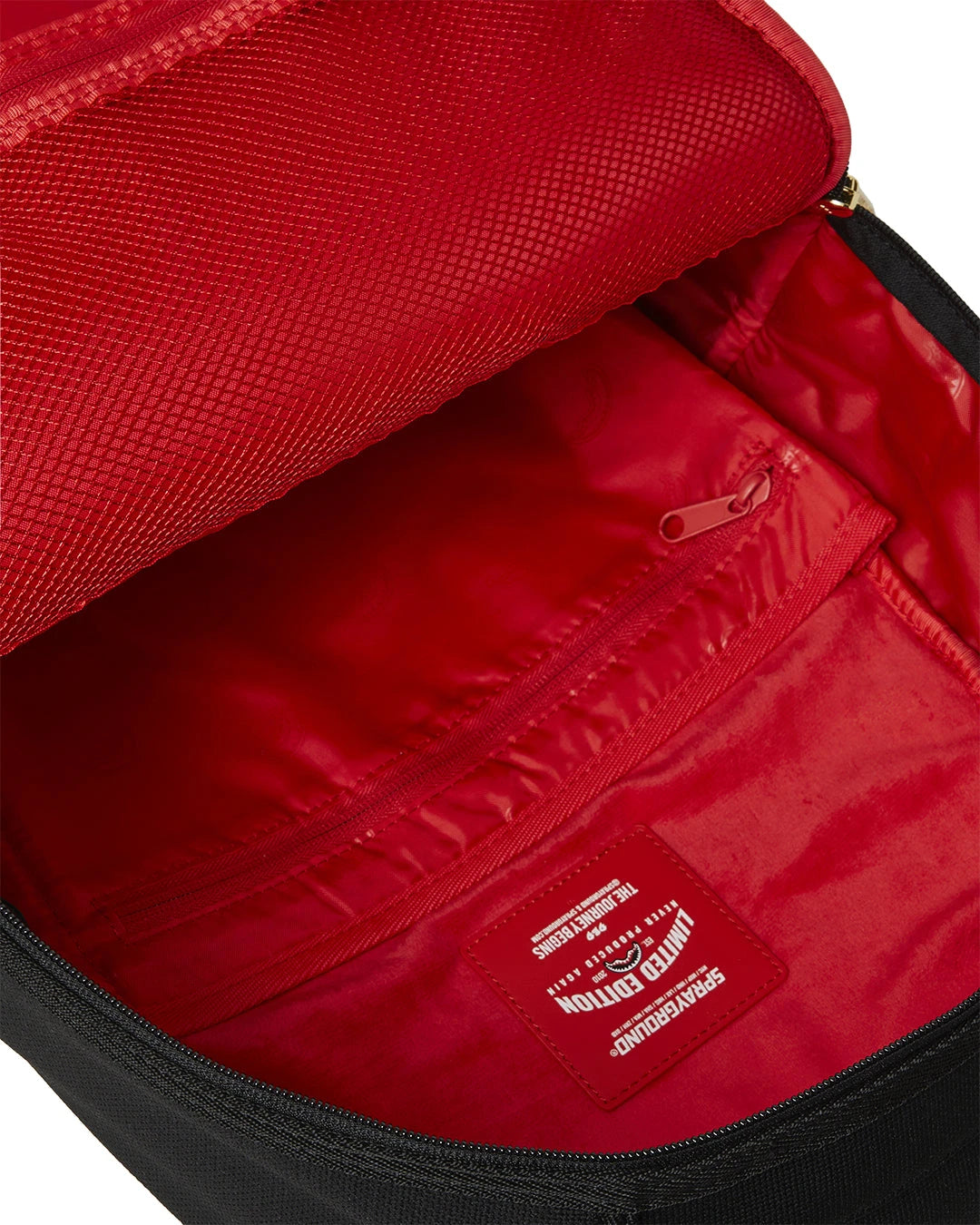Sprayground - Shark Central Örgü Sırt Çantası