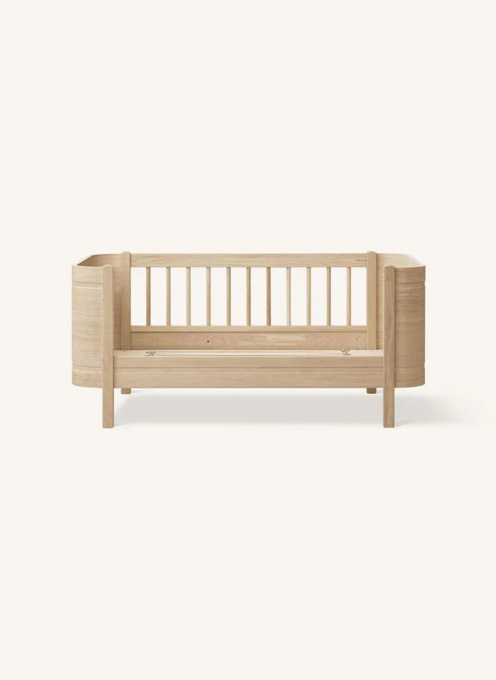 Oliver Furniture - Junior Conversion Kit for Wood Mini+ Cribs | Oak