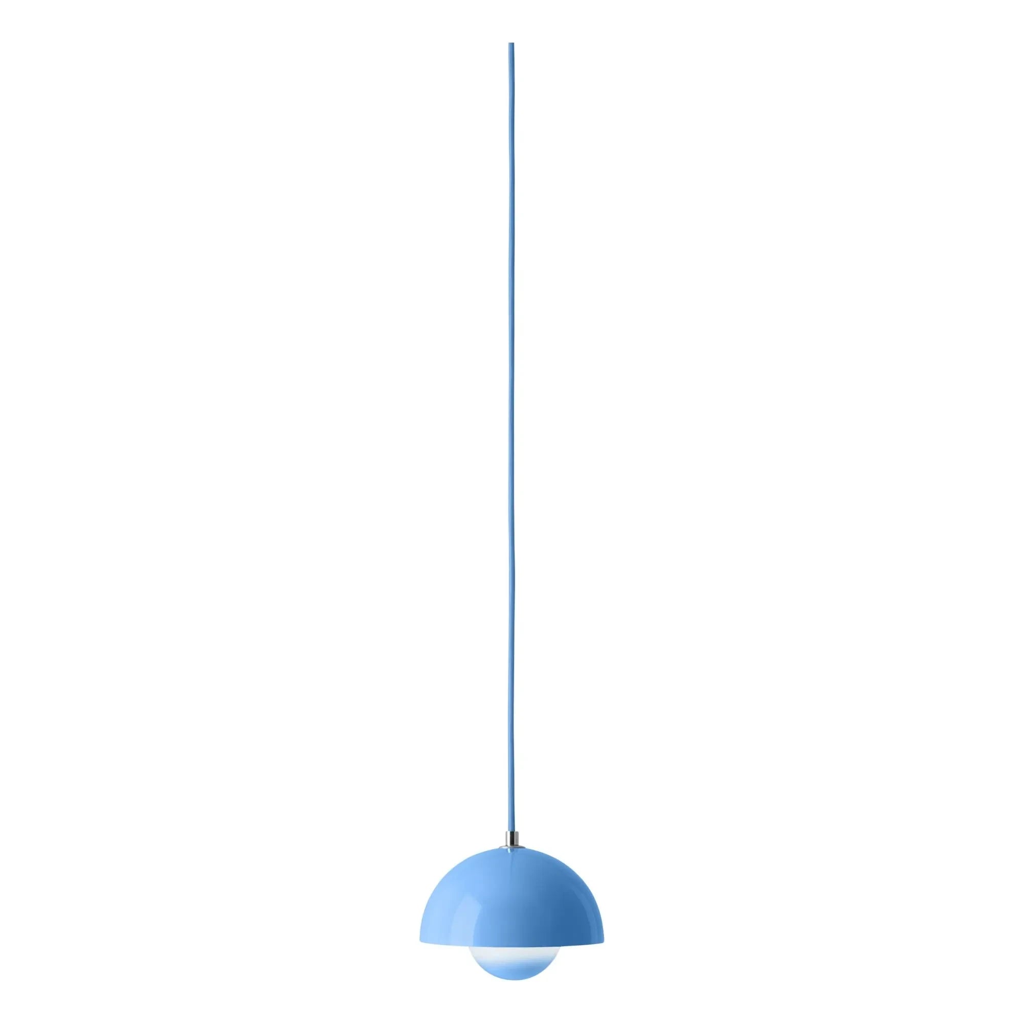 & Tradition - Flowerpot VP10 Pendant Lamp, Verner Panton | Light Blue