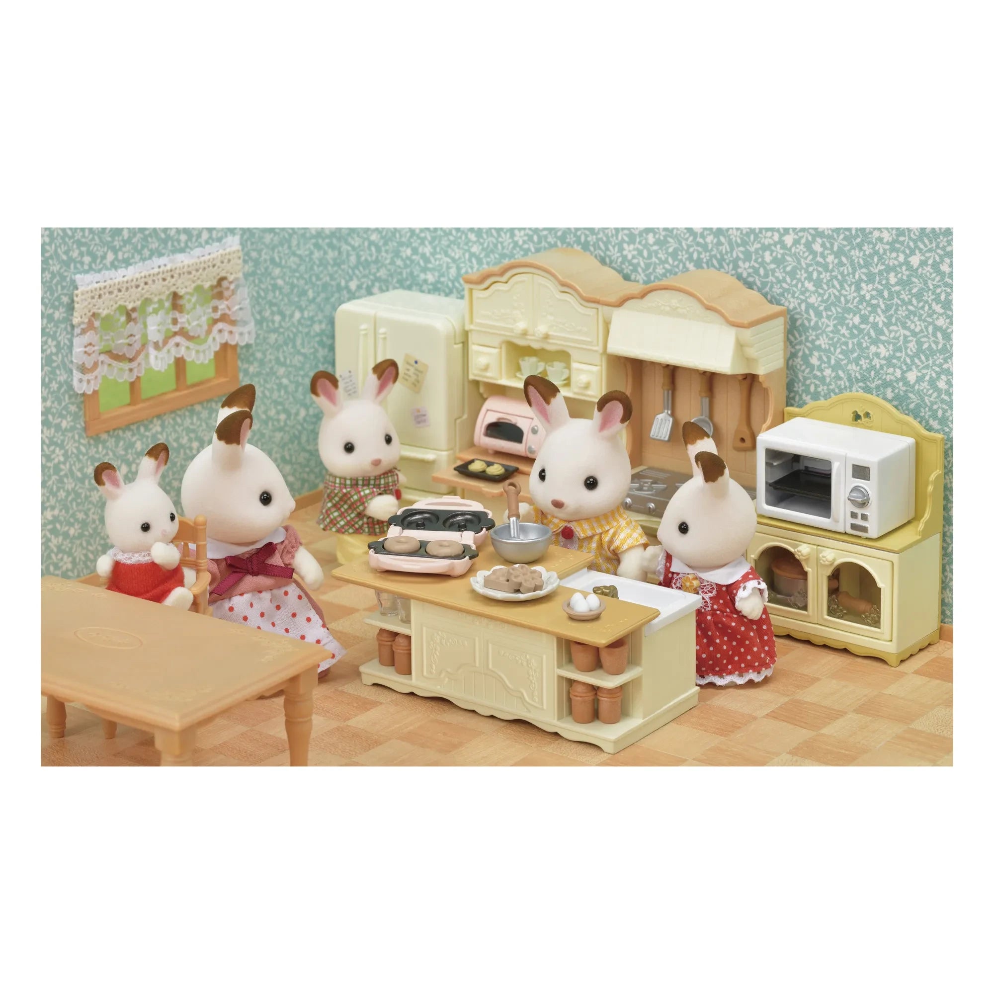 Sylvanian Families - Kitchen Toy with Accessories