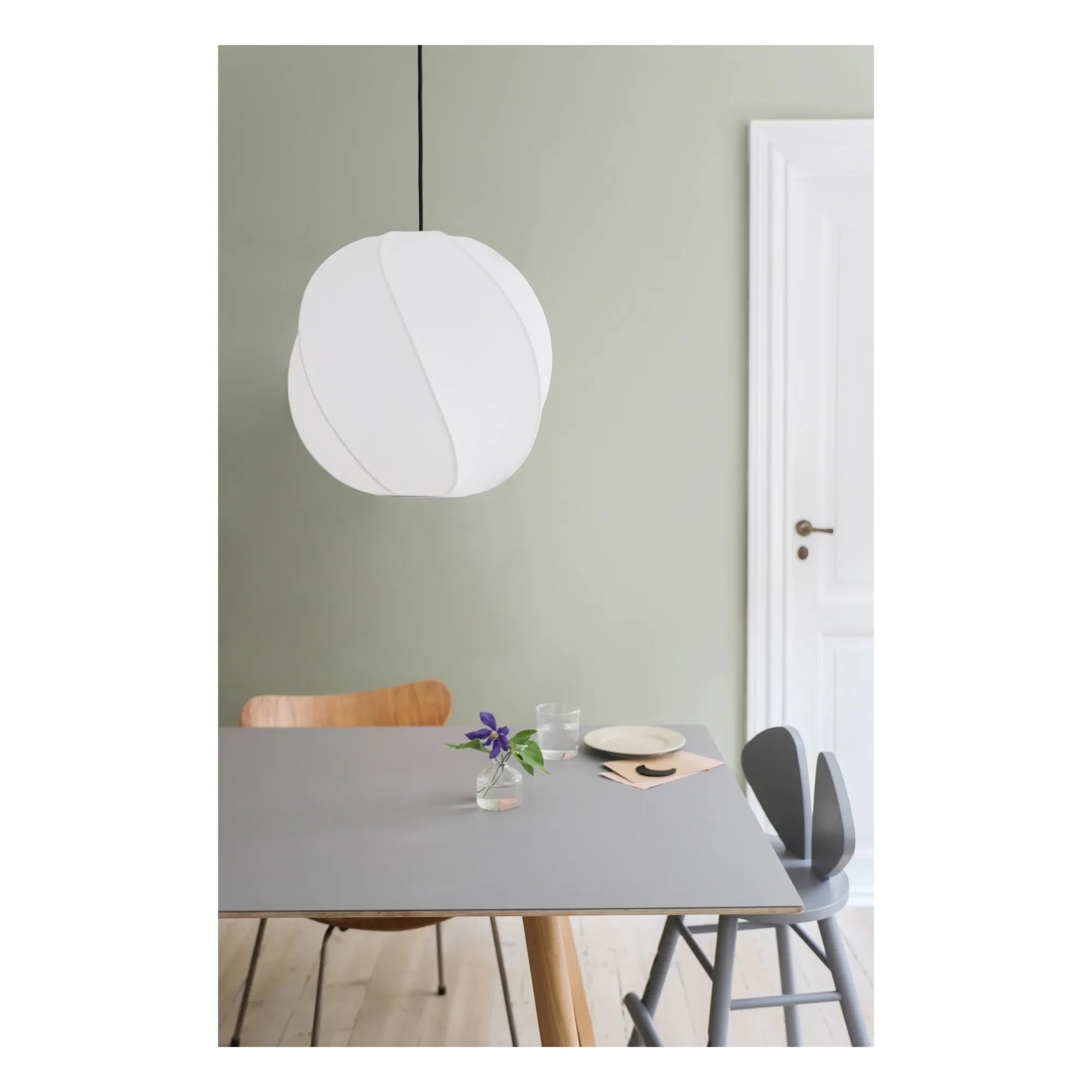 Nofred - Twirly Pendant Lamp | White