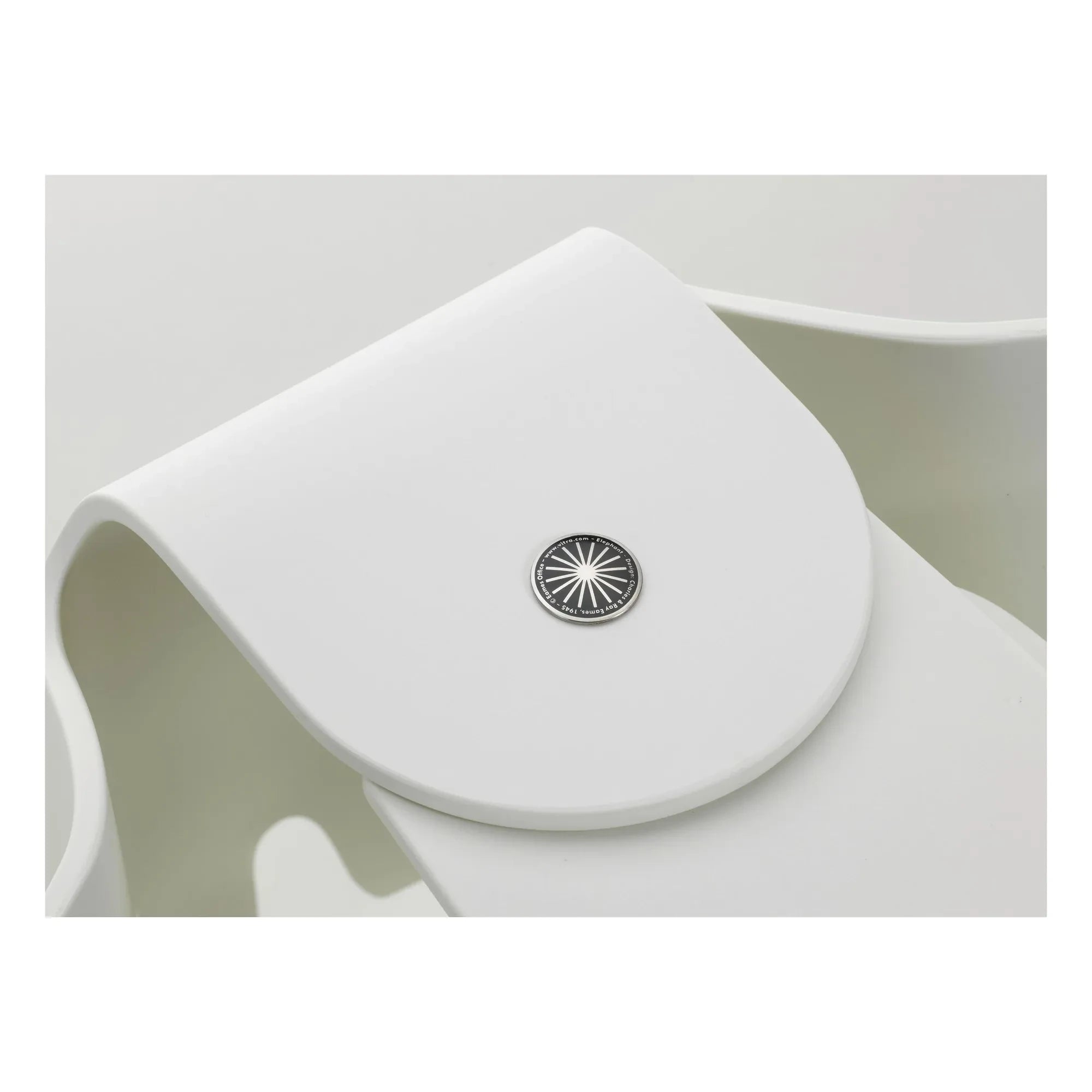 Vitra - Eames Fil Taburesi | Beyaz