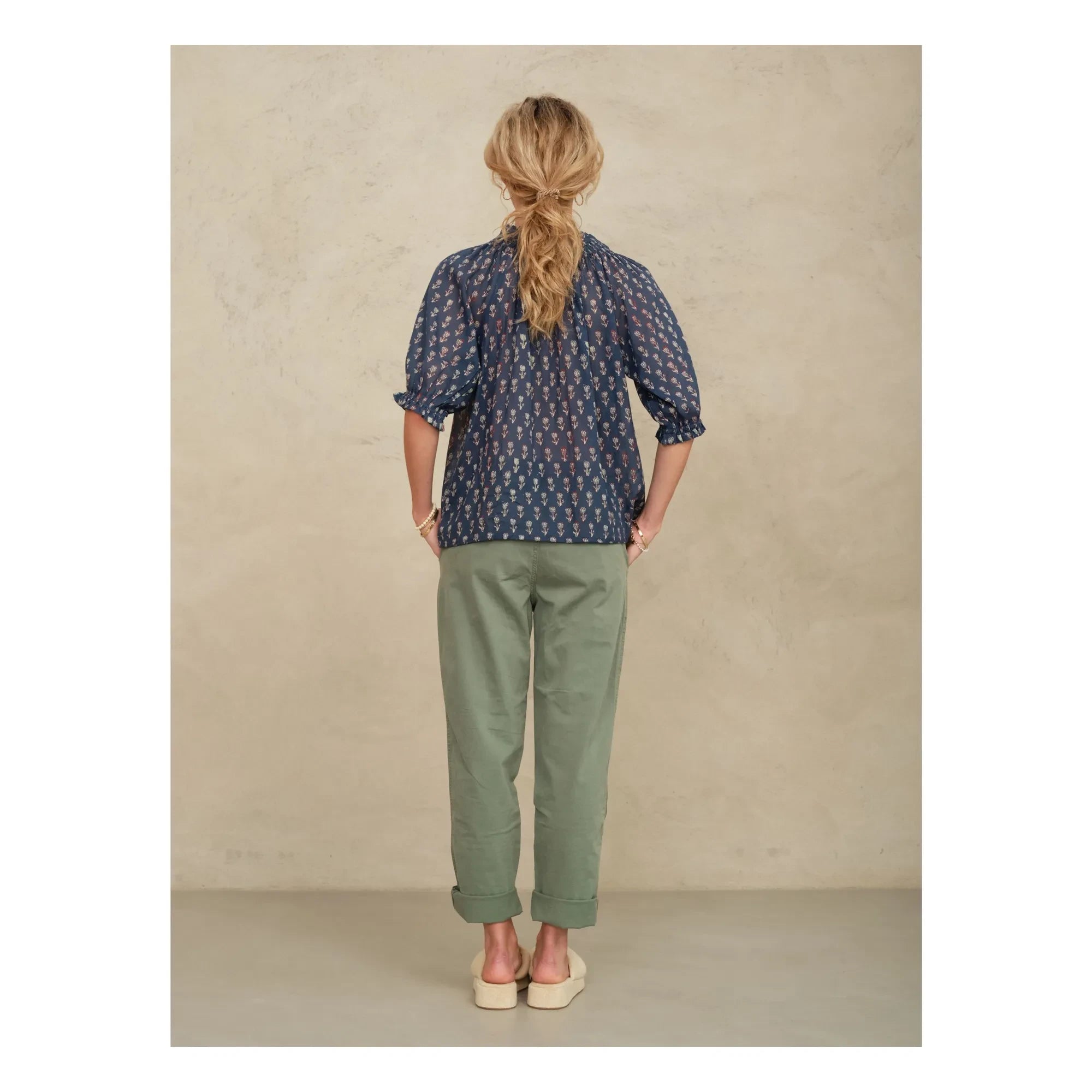 M.A.B.E. - Bee Cotton Blouse | Indigo