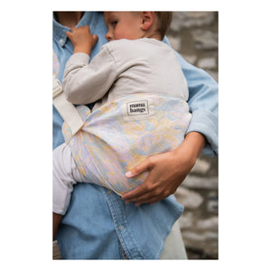 Mama Hangs - Carry & Walk baby carrier | Pastel