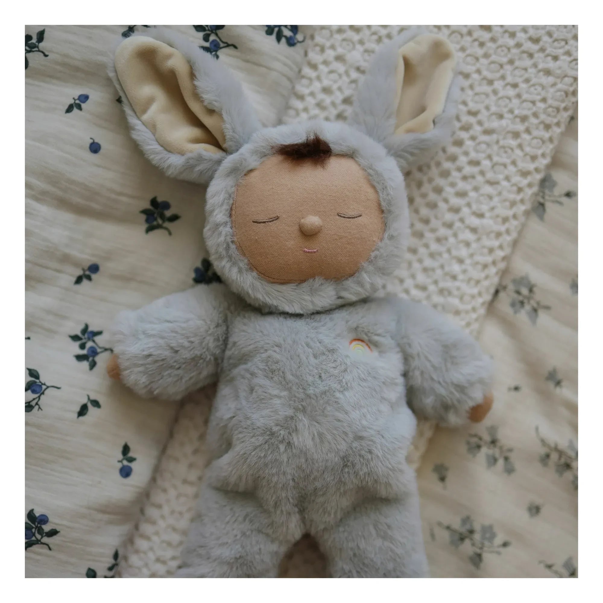 Olli Ella - Cozy Dinkum Rabbit Musical Toy | Medium Gray