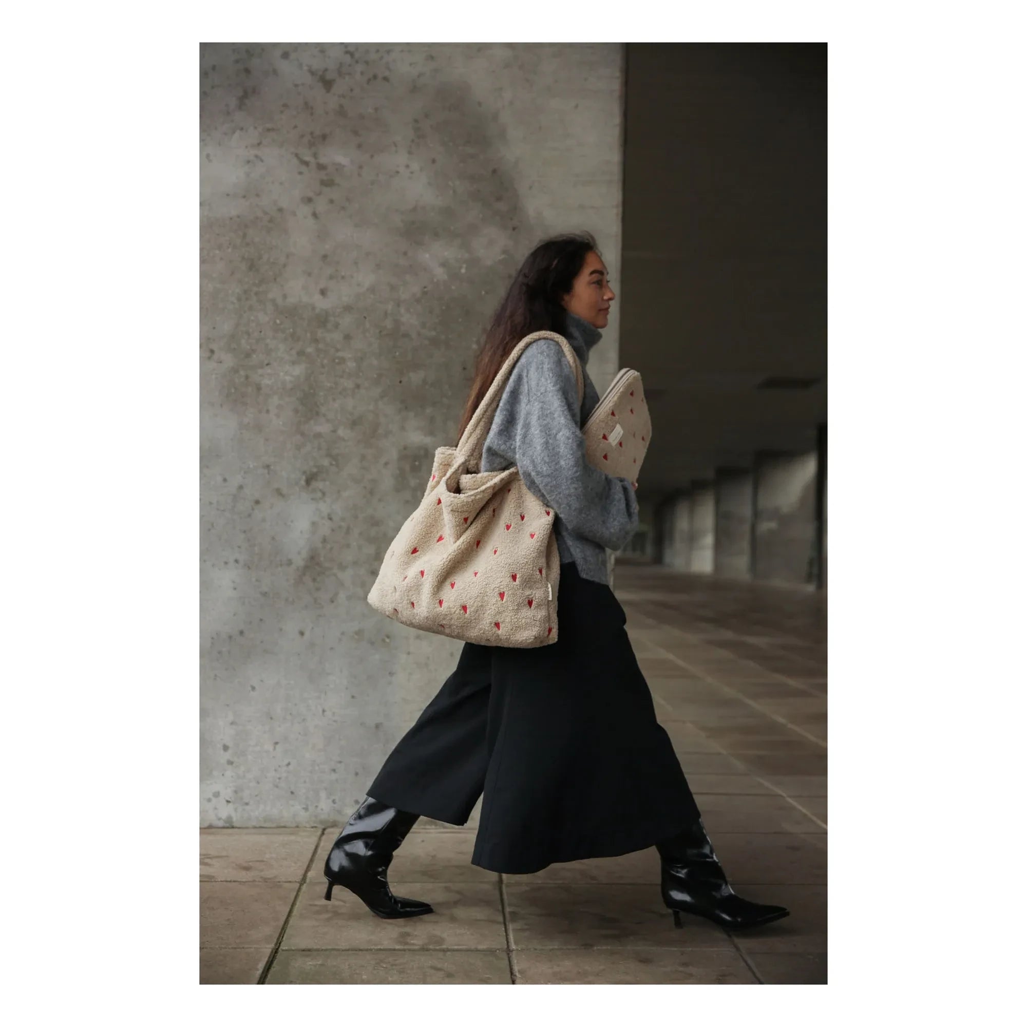 Studio Noos - Heart-Shaped Laptop Case | Ecru