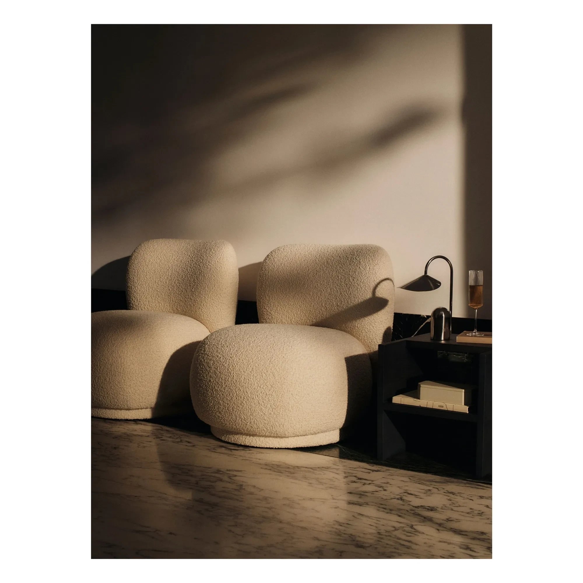 Ferm Living - Rico Piccolo kıvrımlı kumaş berjer | Krem