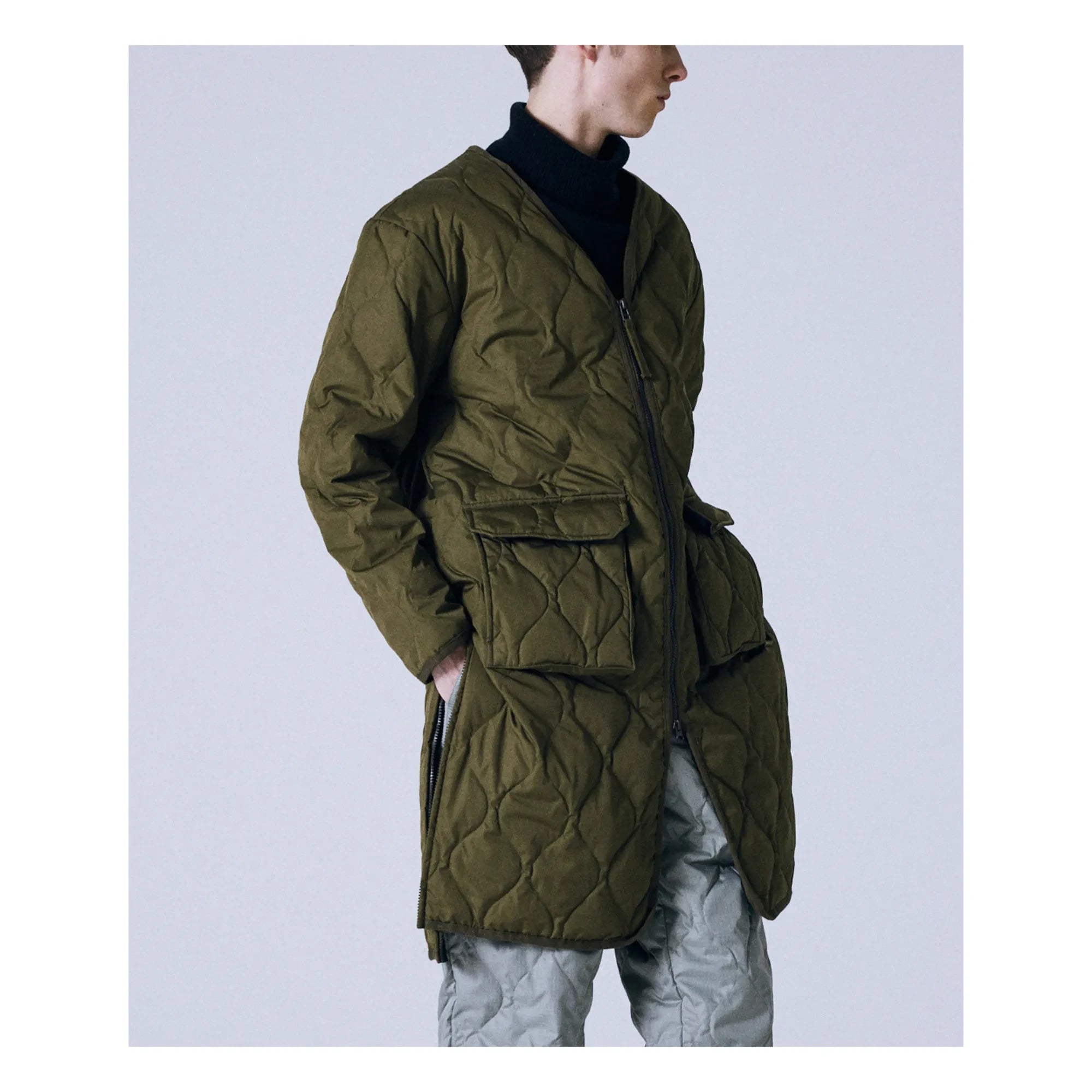 Taion - Military Unisex Long Zip Quilted Coat | Olive Green