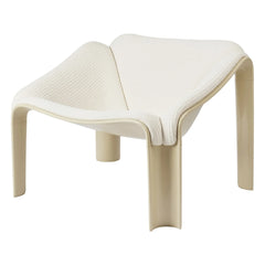 Gubi - F300 Armchair, Pierre Paulin | White