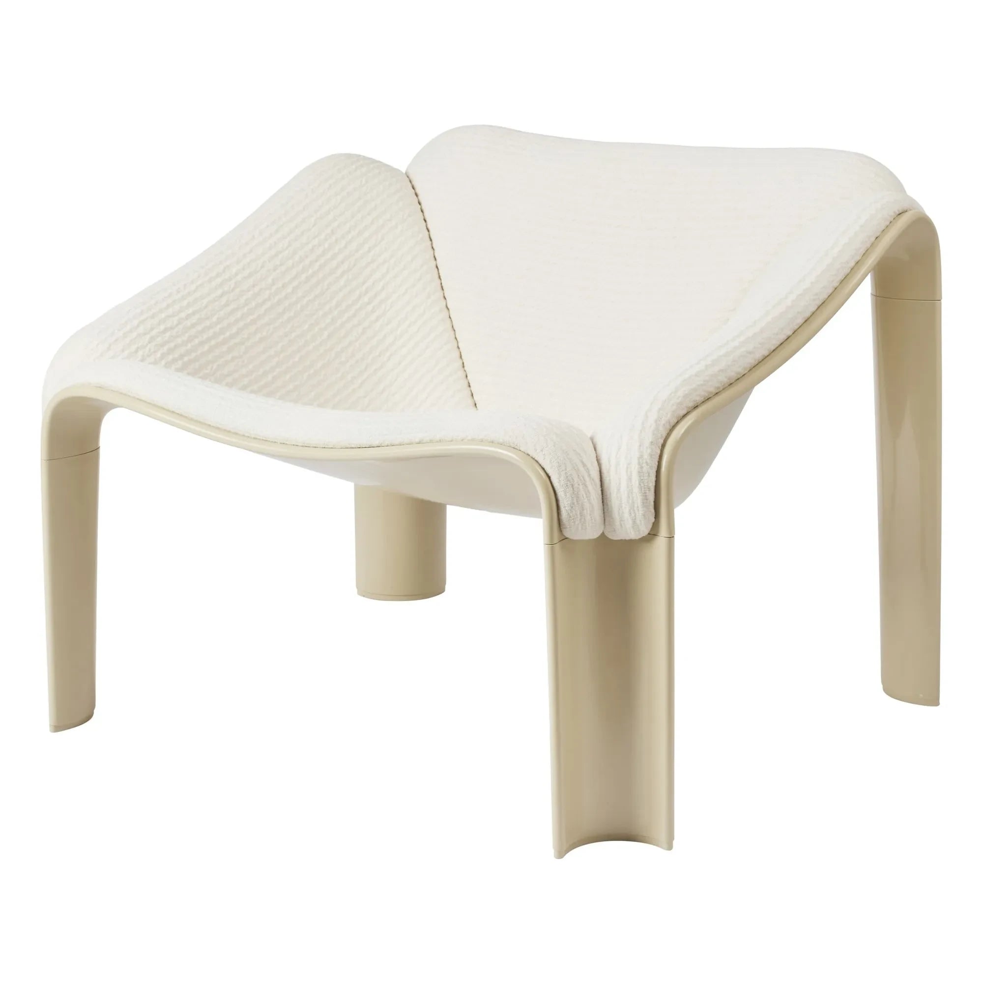 Gubi - F300 Armchair, Pierre Paulin | White