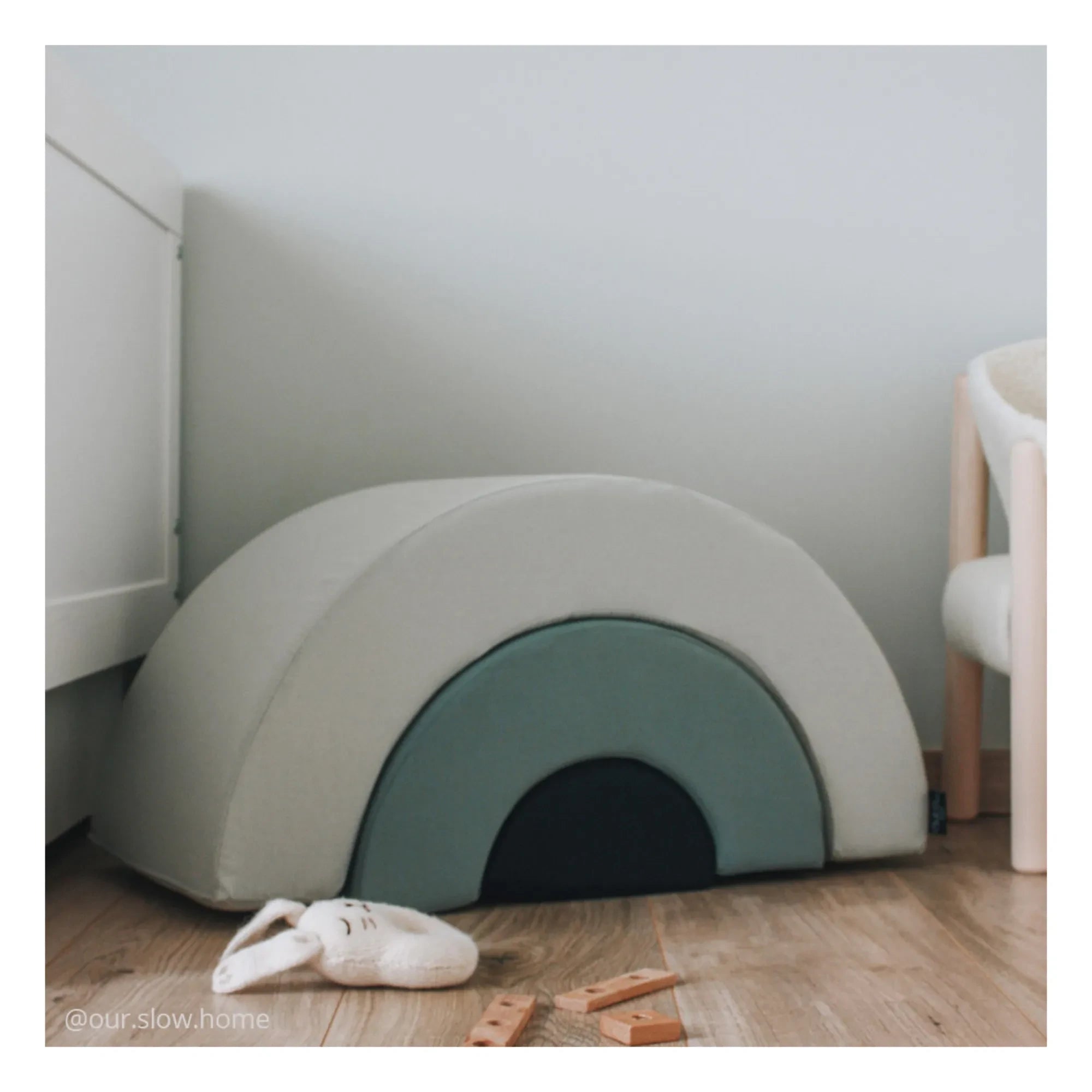 Charlie Crane - Milo Rainbow Climbing Set | Blue