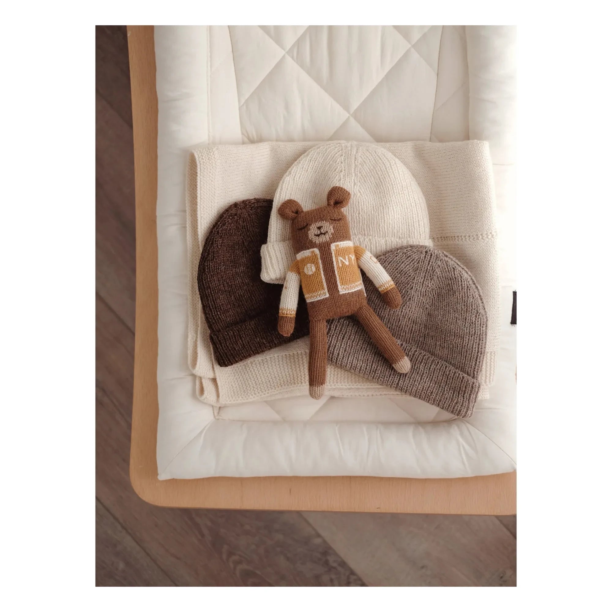 Main Sauvage - Toy Bear Baseball | Mustard