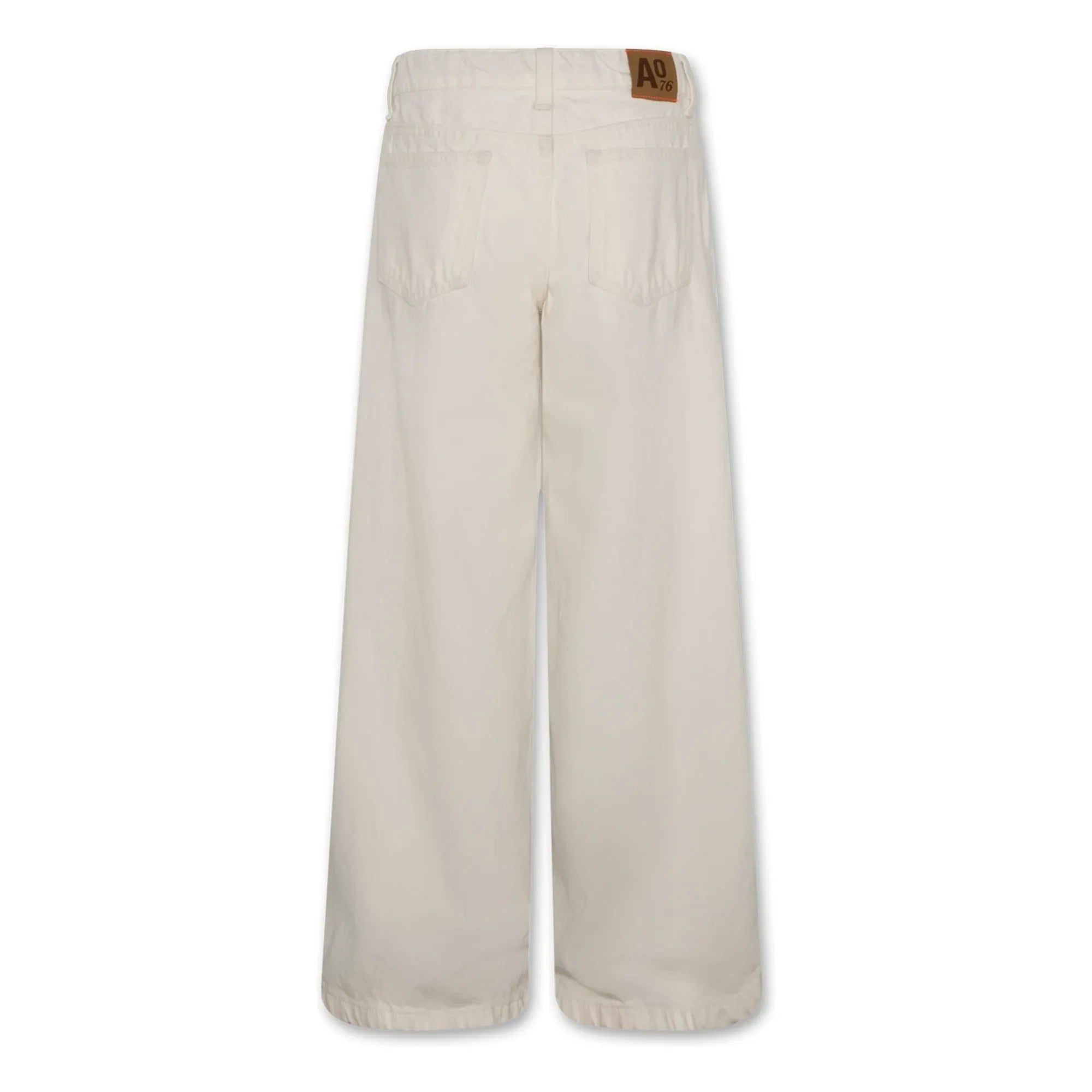 AO76 - Jean Leyla | White