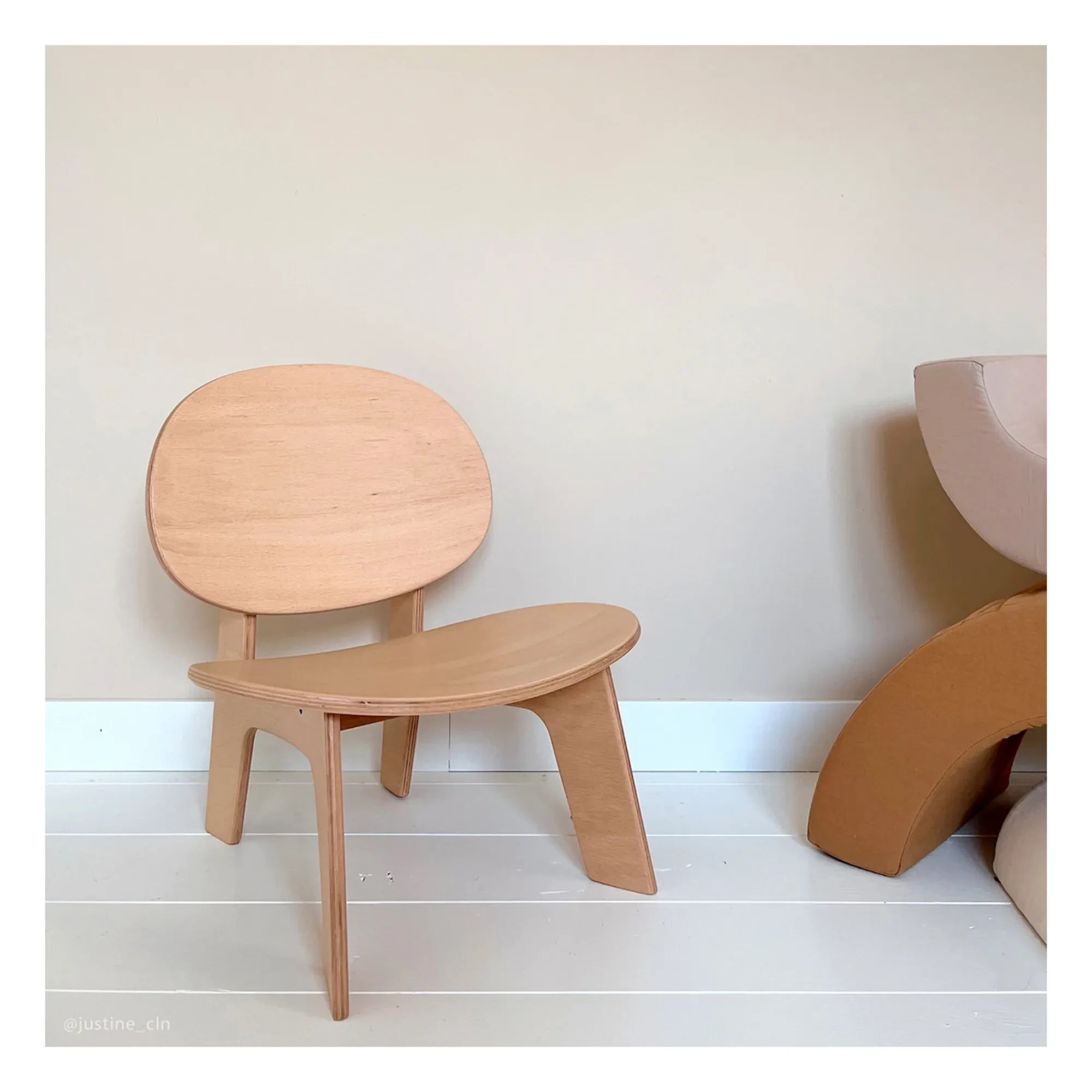 Charlie Crane - Hibo Chair