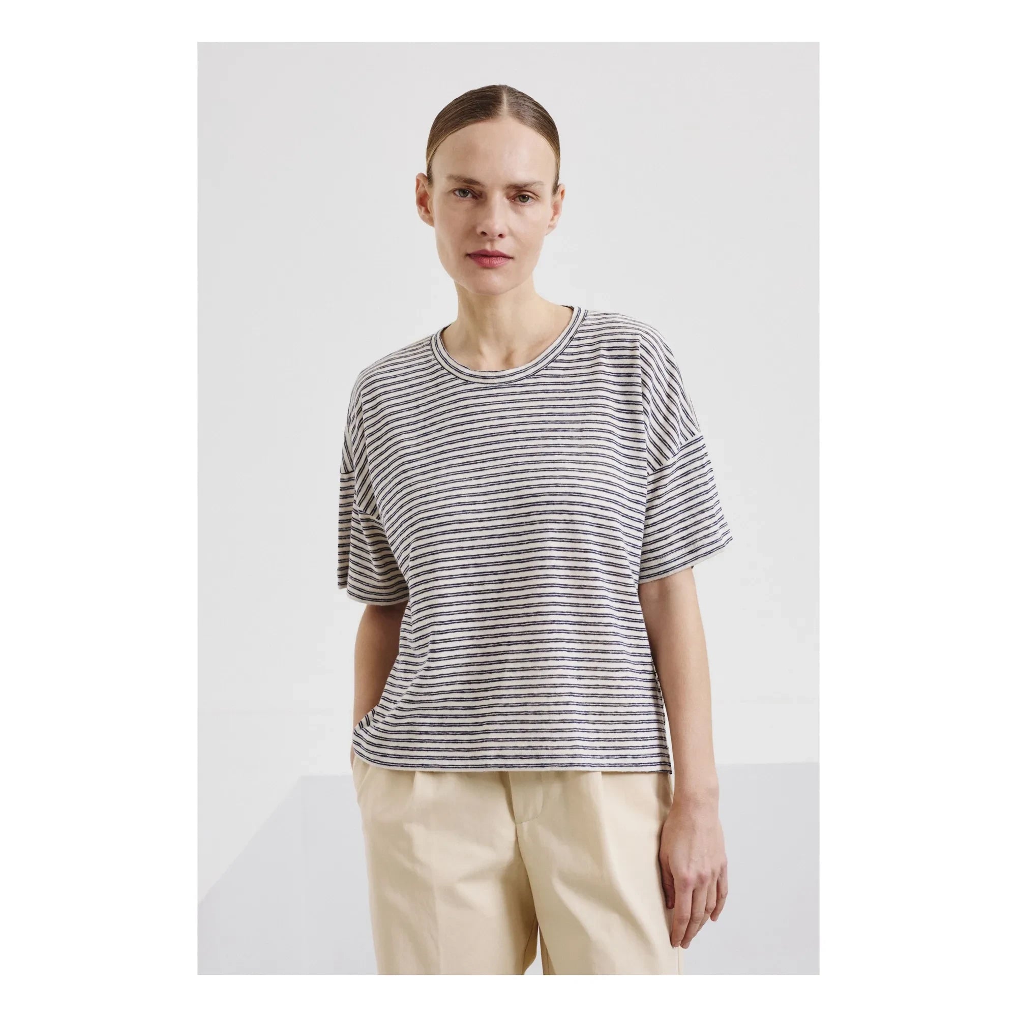 Pomandère - Cotton and Linen Jarse Striped T-Shirt | Night Blue