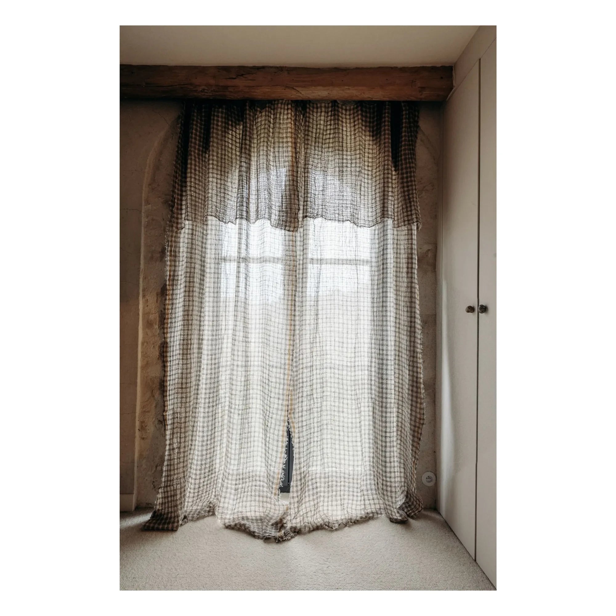 Le Monde Sauvage - Harmattan Boston Curtains | Gray