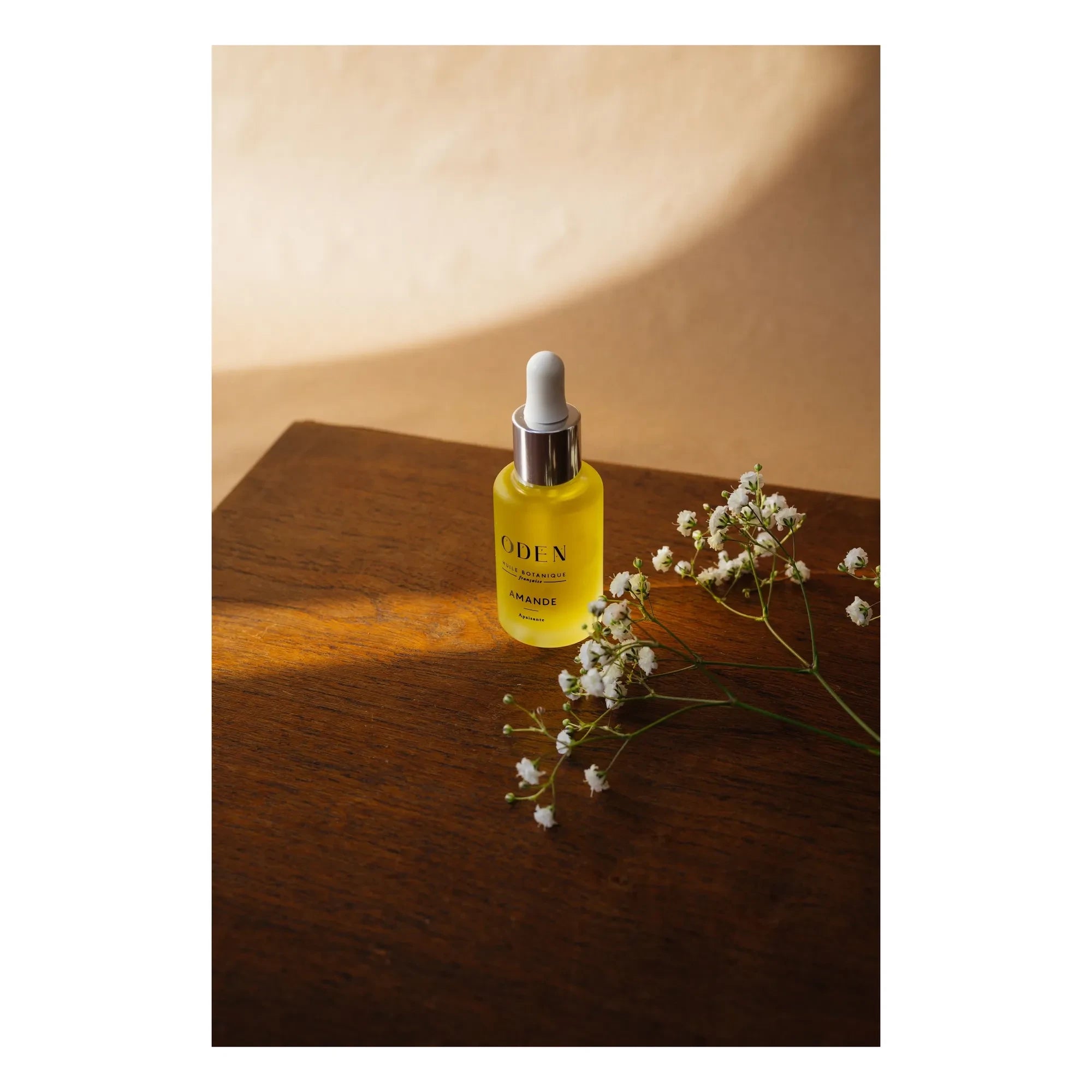 Oden - Refreshing and soothing almond oil - 30ml