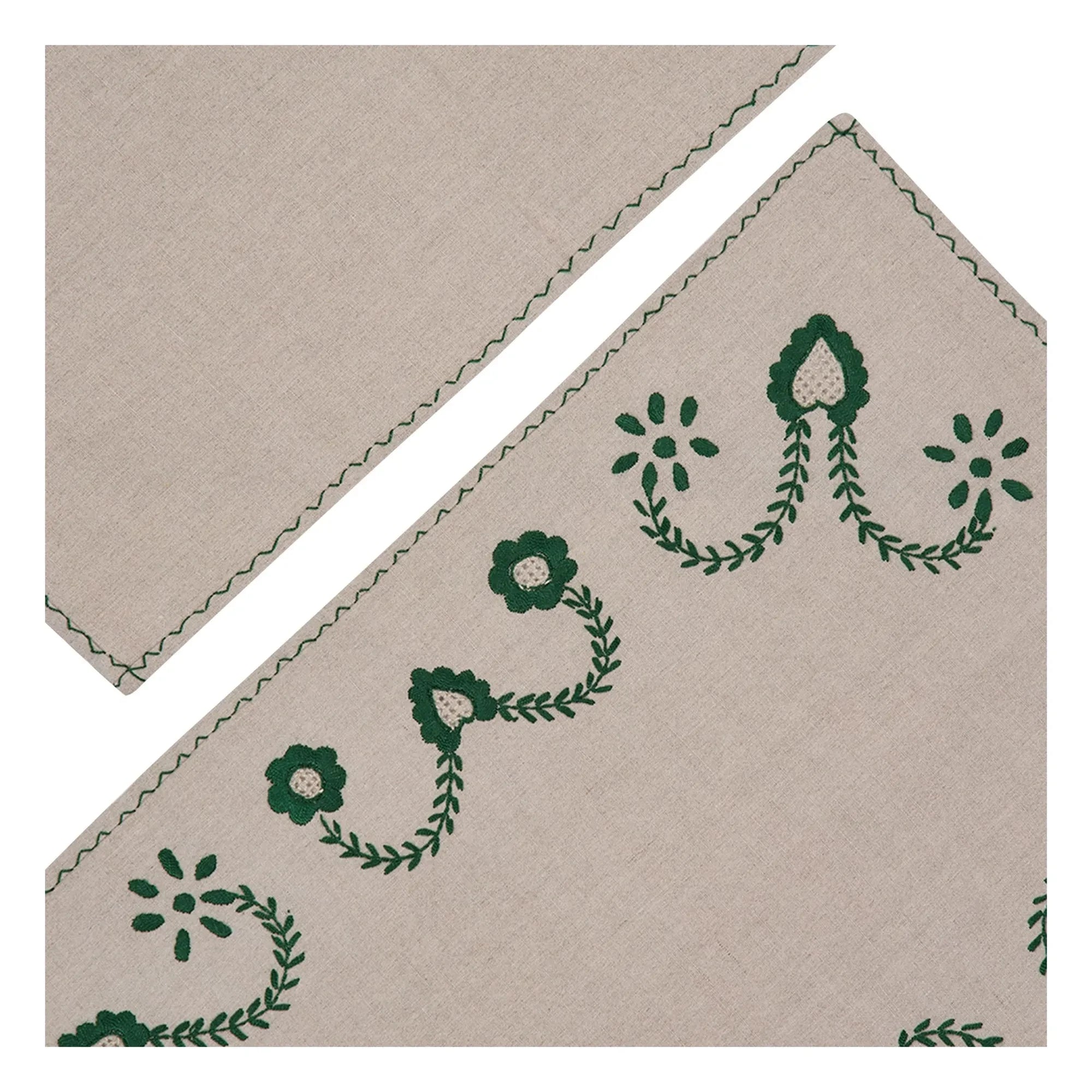House of Capricorn - Viana embroidered placemat and napkin set | Green