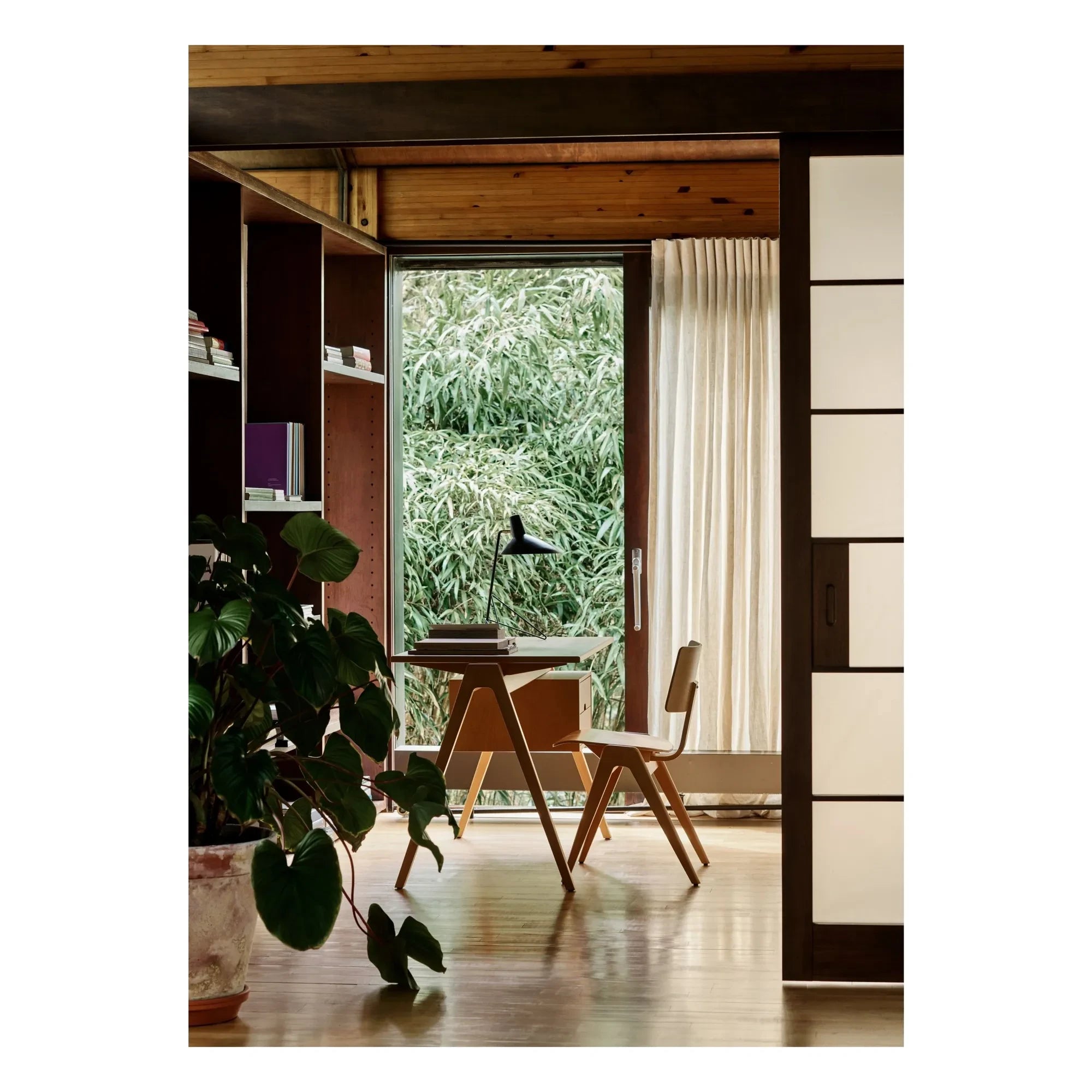 & Tradition - Daystack RD1 Chair, Robin Day | Beech