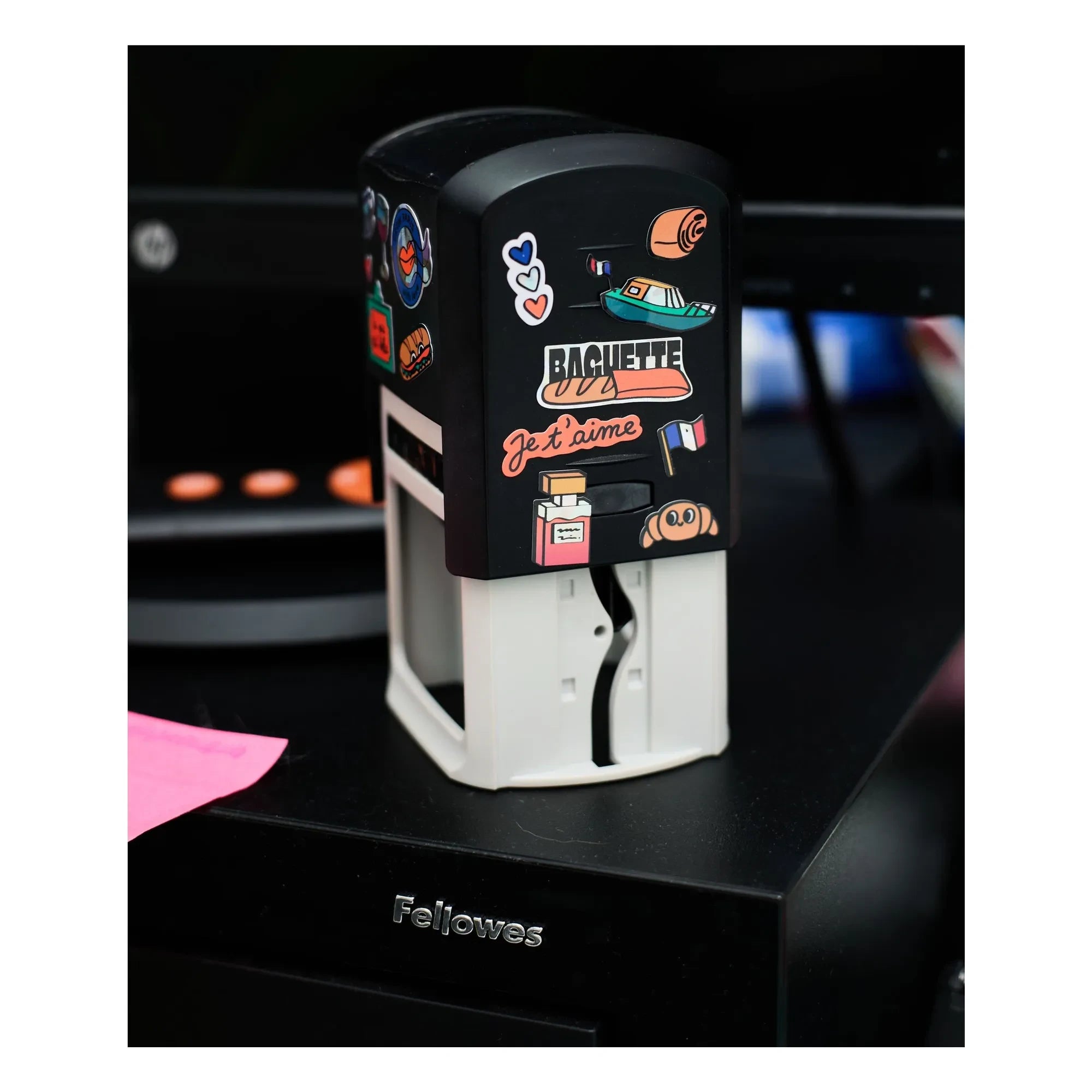 Omy - Iconic Paris Stickers