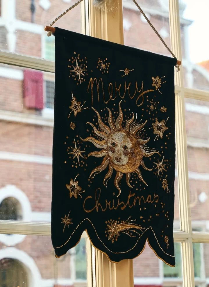 Anna + Nina - Celestial Christmas Wall Decoration | Black