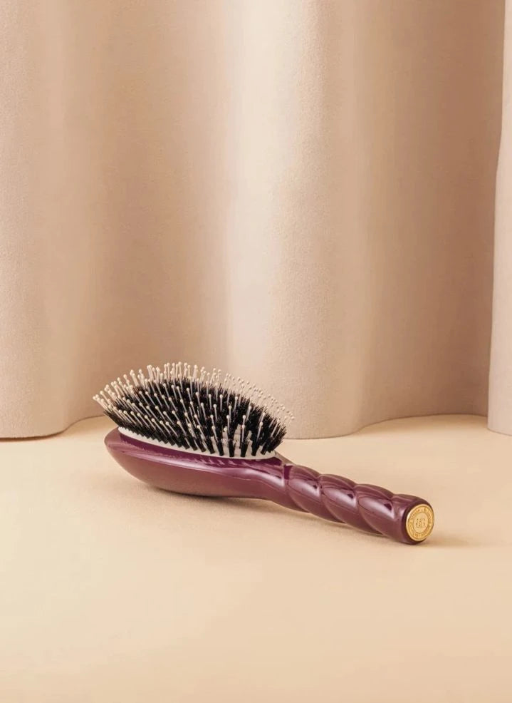 La Bonne Brosse - "The Essential Softness" Hair Brush No. 03 - Sensitive Scalp | Eggplant