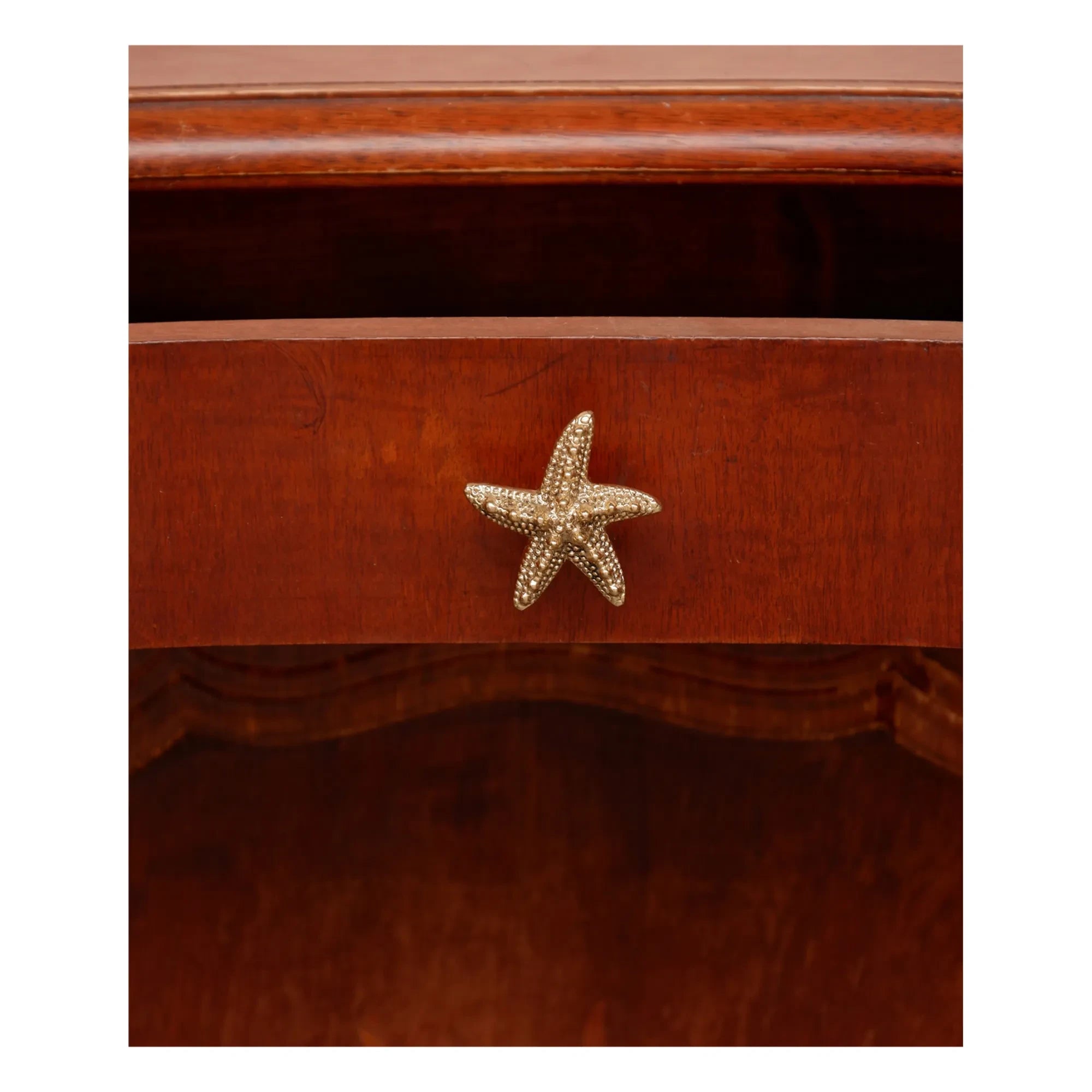 Doing Goods - Ruby Sea Star Brass Handle | Gold