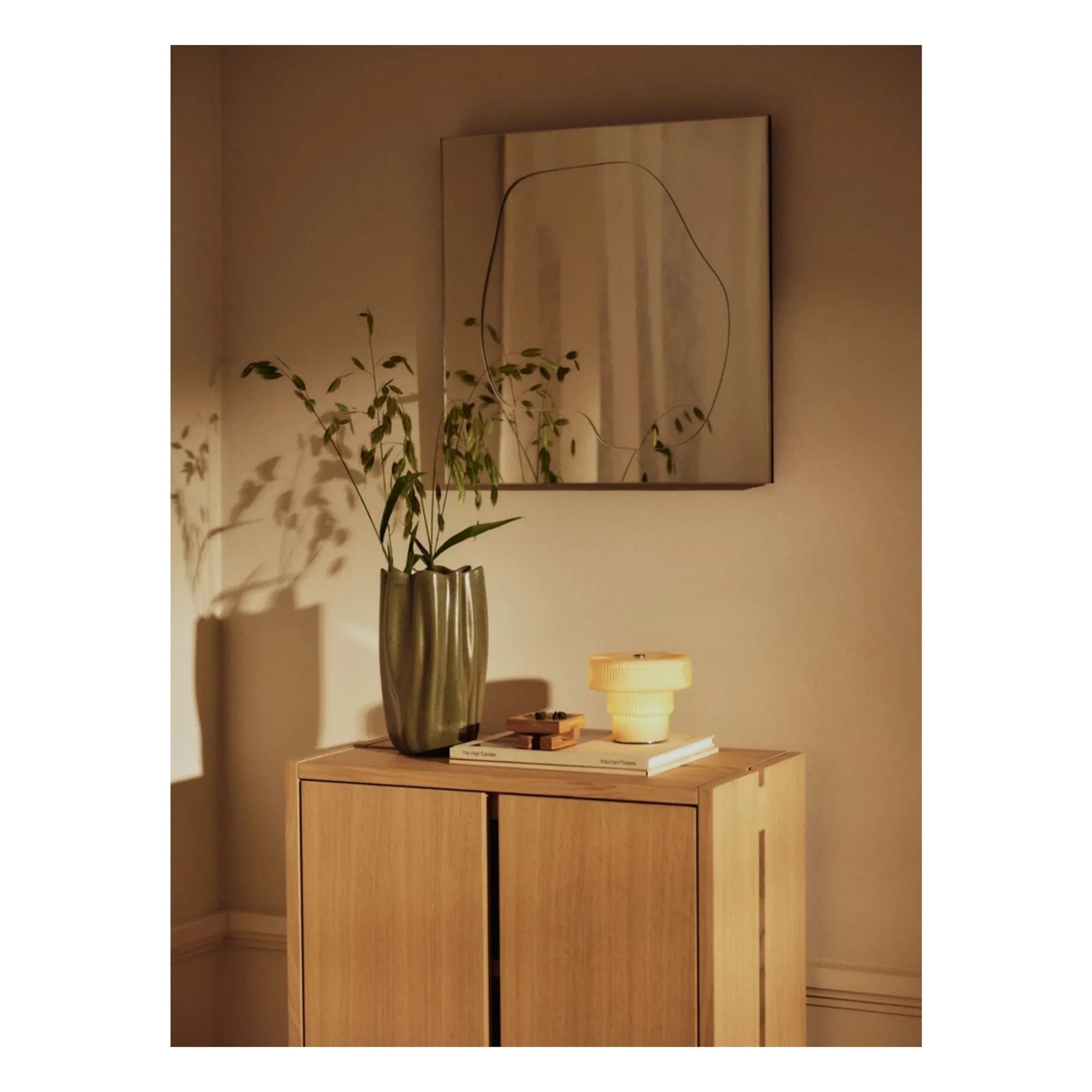 Ferm Living - Ripple table lamp | Oats