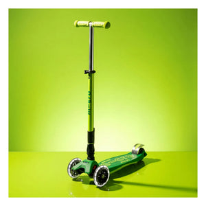 Micro - Maxi Foldable Neon LED Scooter | Green