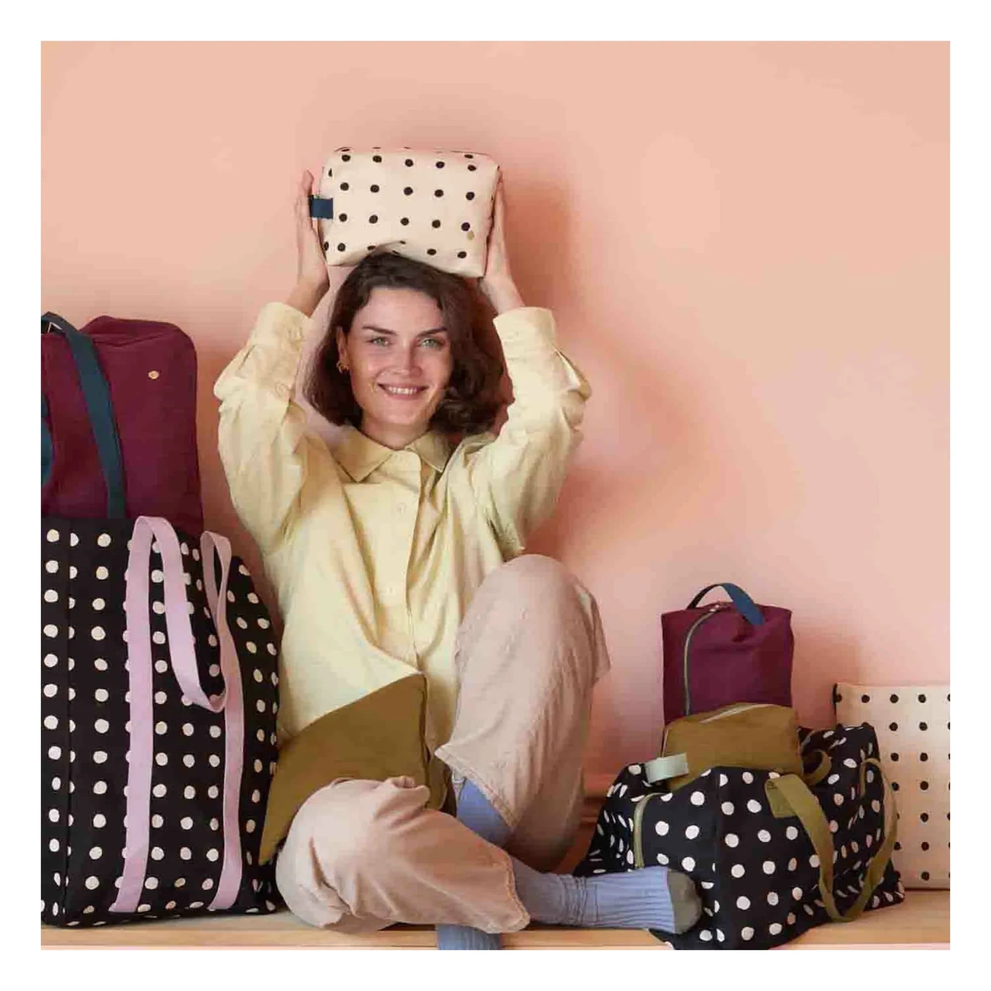 La cerise sur le gâteau - Organic Cotton Cube Care Bag Iona | Gold