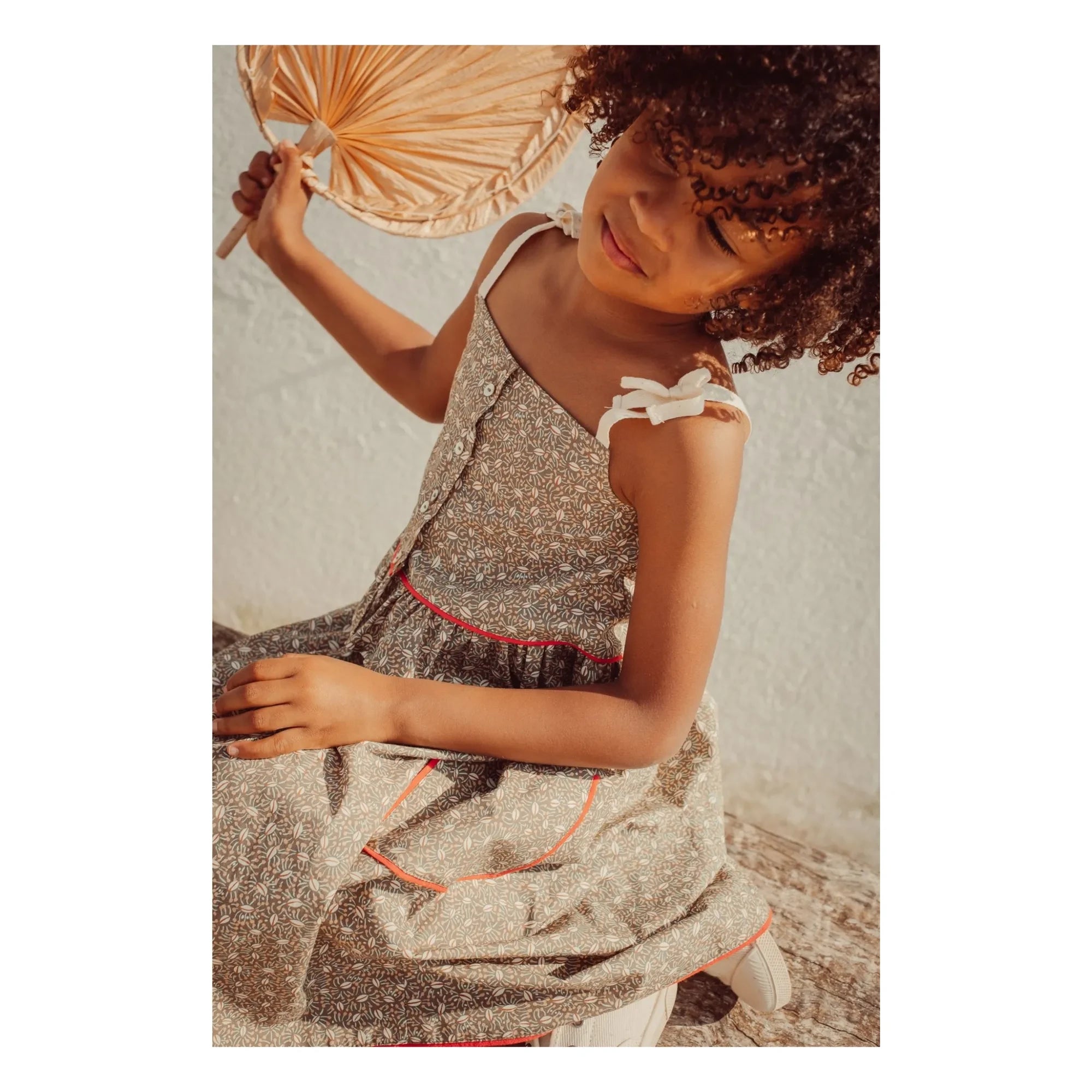THE LiTTLE POETS - Rosalia Nature Organic Cotton Crop Top | Khaki Brown