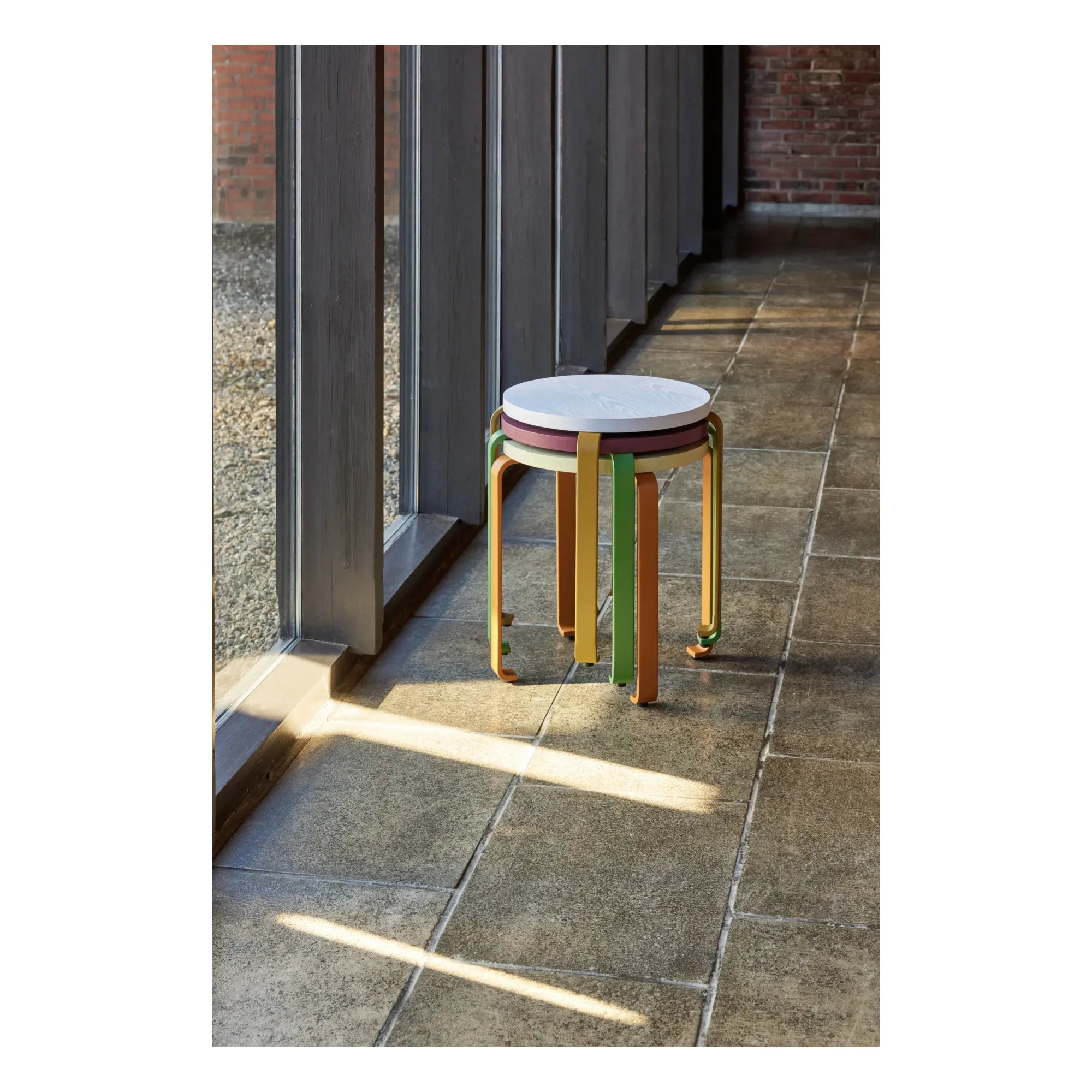 Hübsch - Smile Stool | Khaki